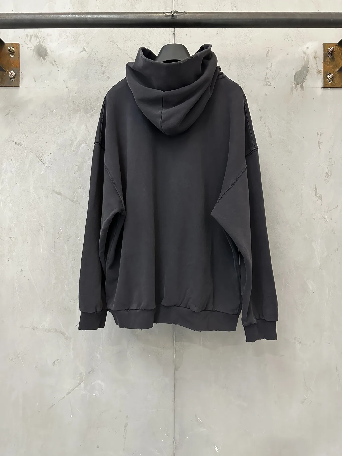 Logo Print Distressed Cotton-Jersey Hoodie D29018881 — view 2