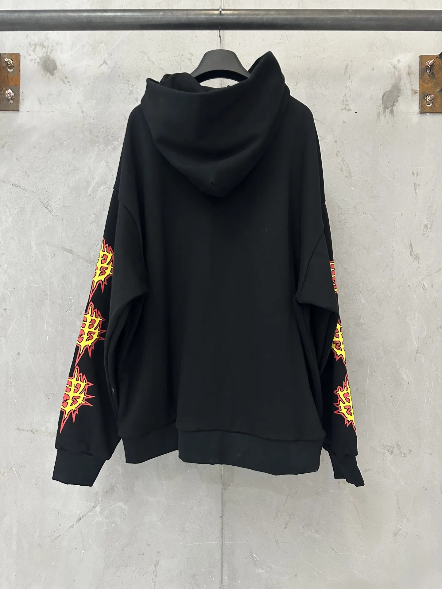 Sacre Coeur Graphic Print Oversized Hoodie D29011558 — view 2