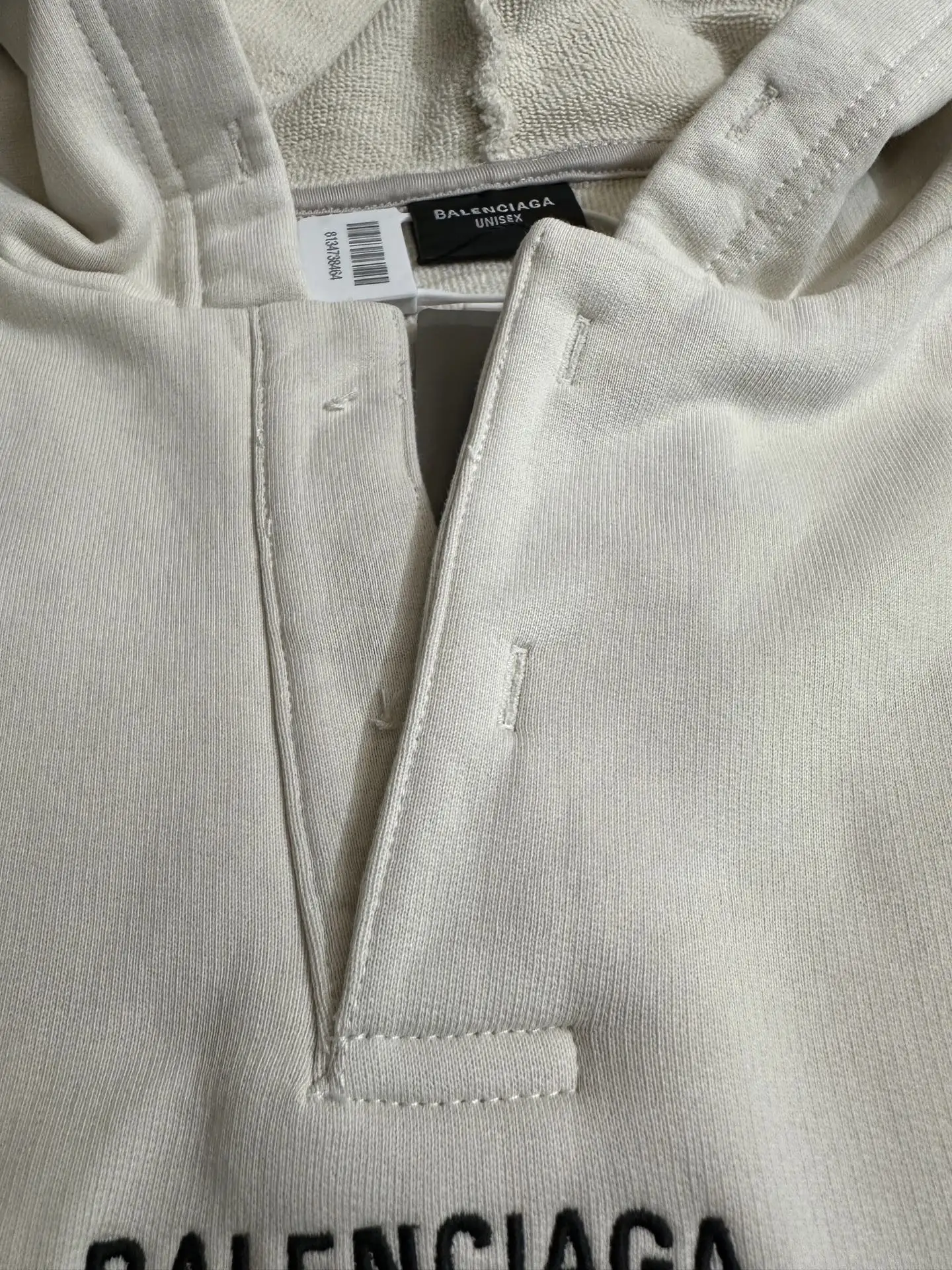 Logo Embroidered Open-Neck Hoodie D29018941 — view 8