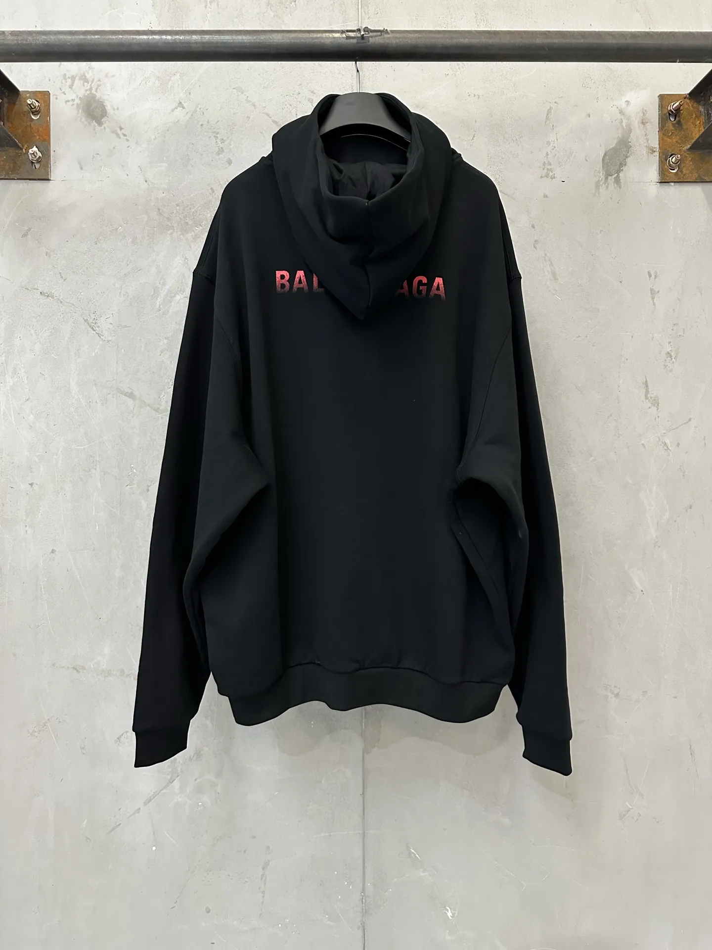 Logo Gradient Ninja Mask Hoodie D29018874 — view 2