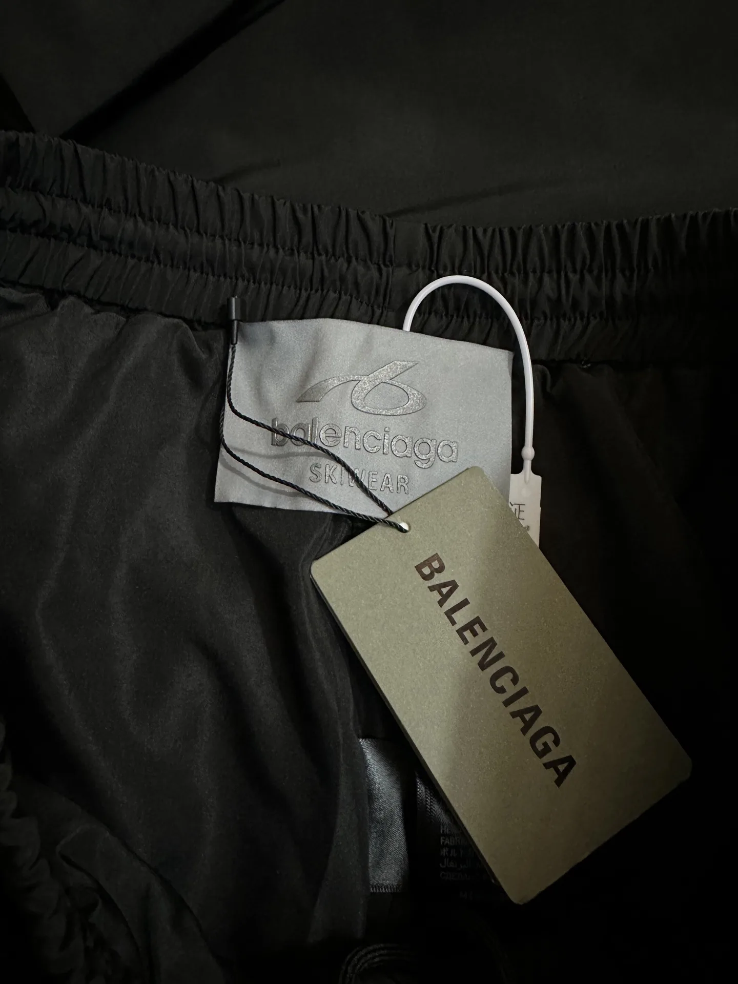 Color-Block Logo-Print Track Pants D29018937 — view 9