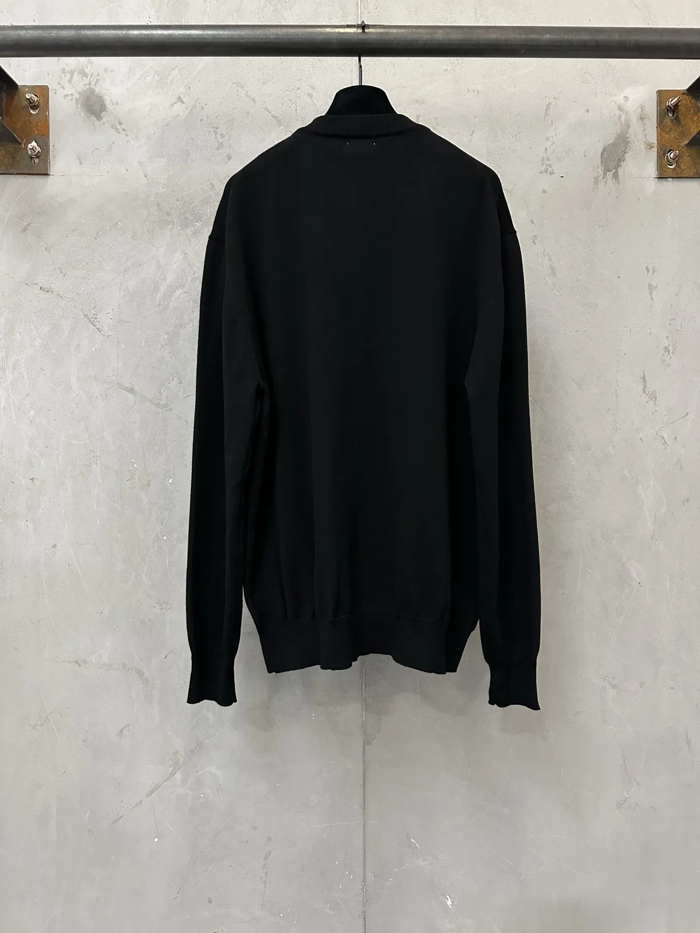 Logo-Embroidered Wool-Blend Knit Cardigan D29022277 — view 2