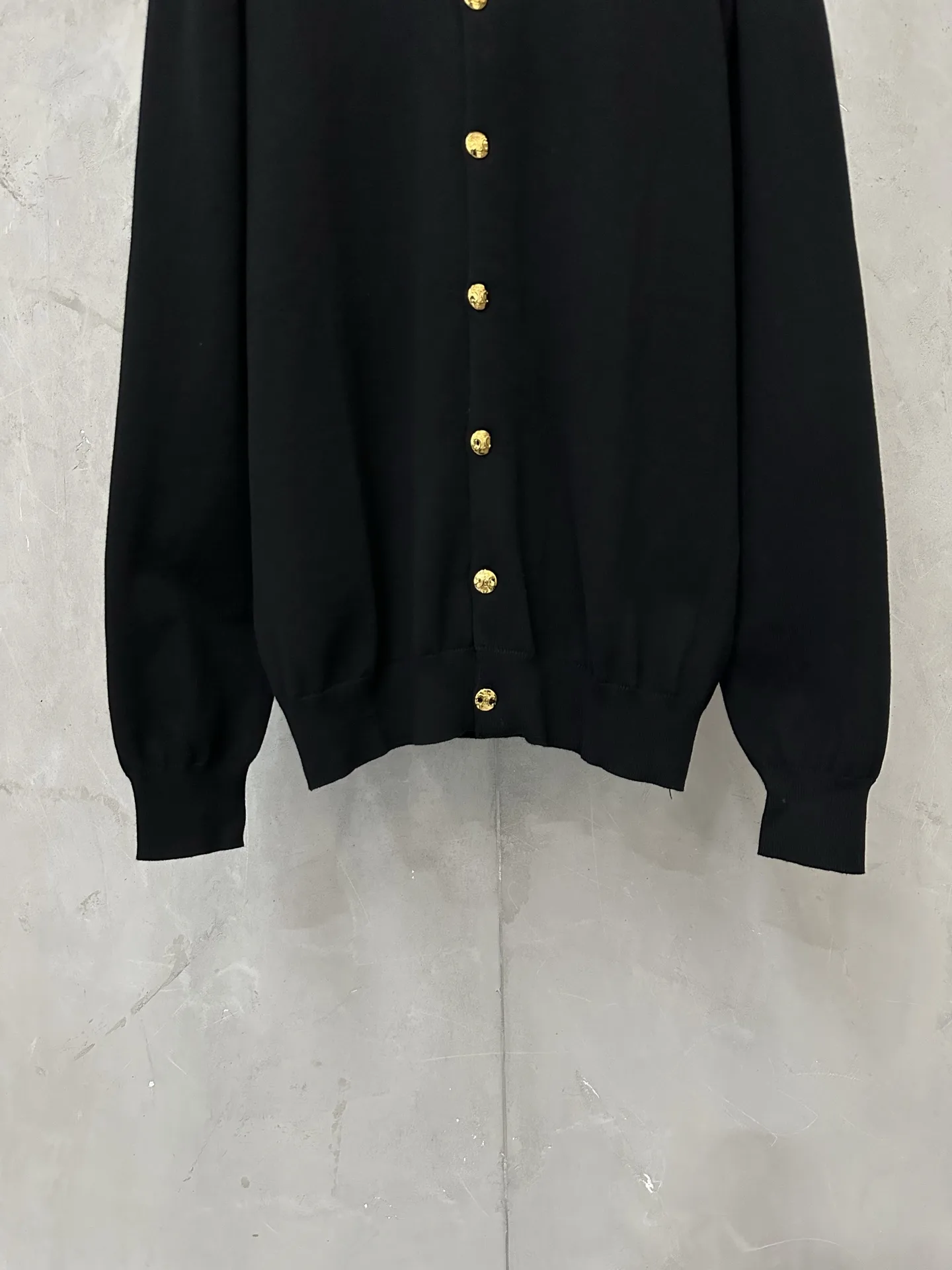 Logo-Embroidered Wool-Blend Knit Cardigan D29022277 — view 4