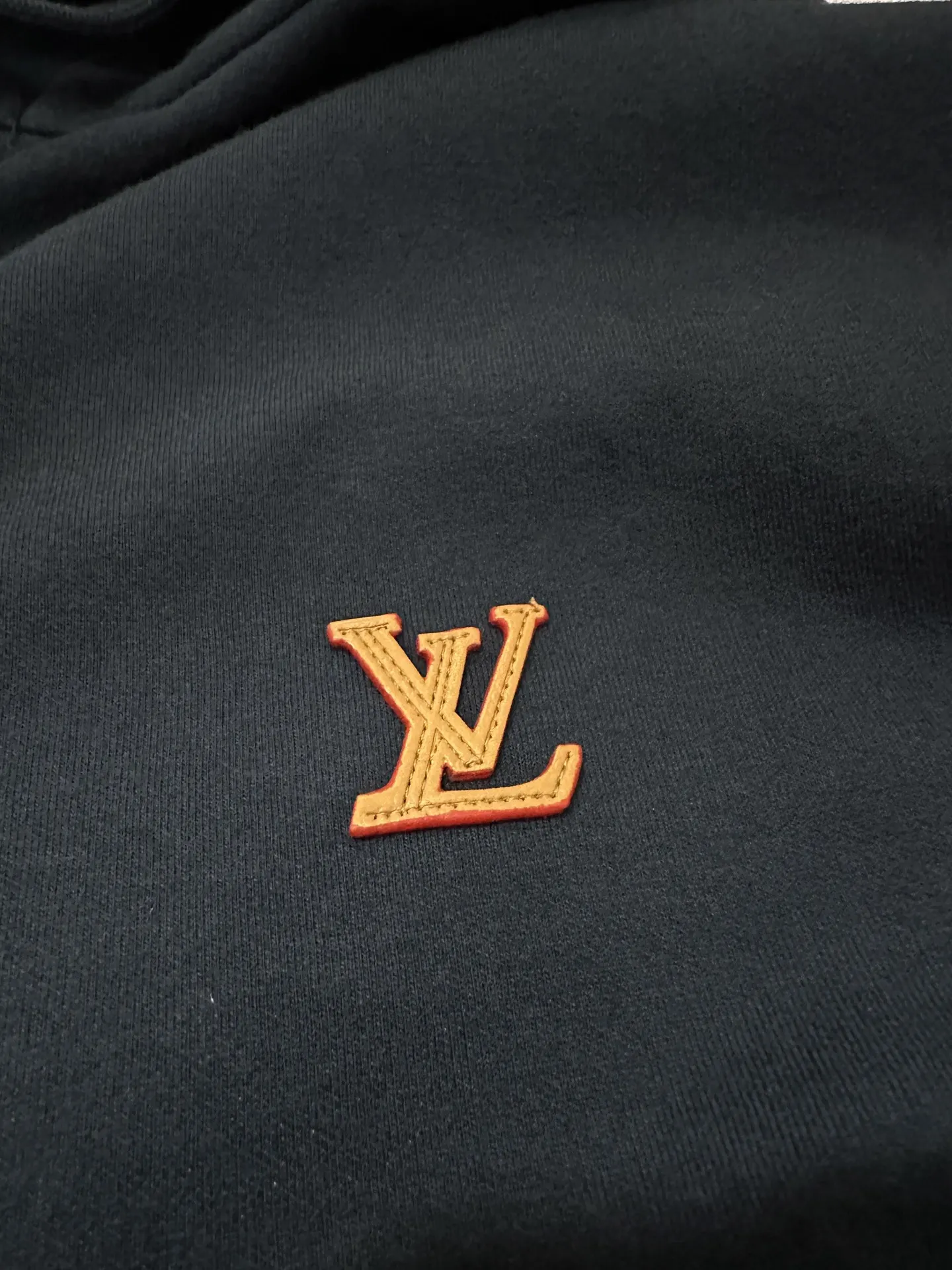Logo-Embroidered Zip-Up Hoodie D29023116 — view 6