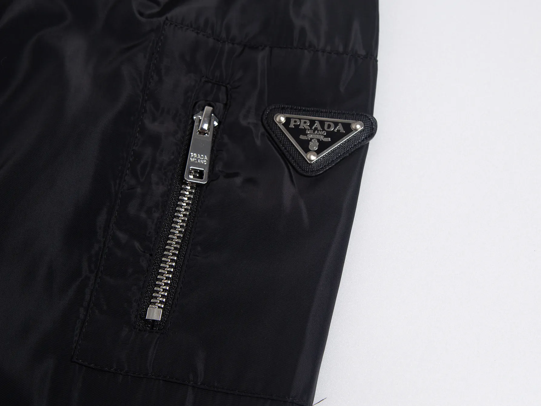 Logo-Patch Hooded Windbreaker Jacket D29016086 — view 6