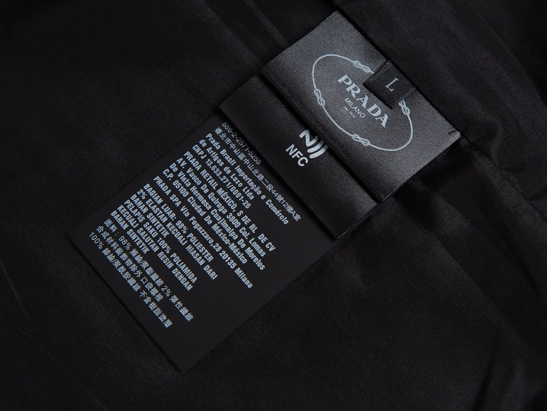 Logo-Patch Hooded Windbreaker Jacket D29016086 — view 8