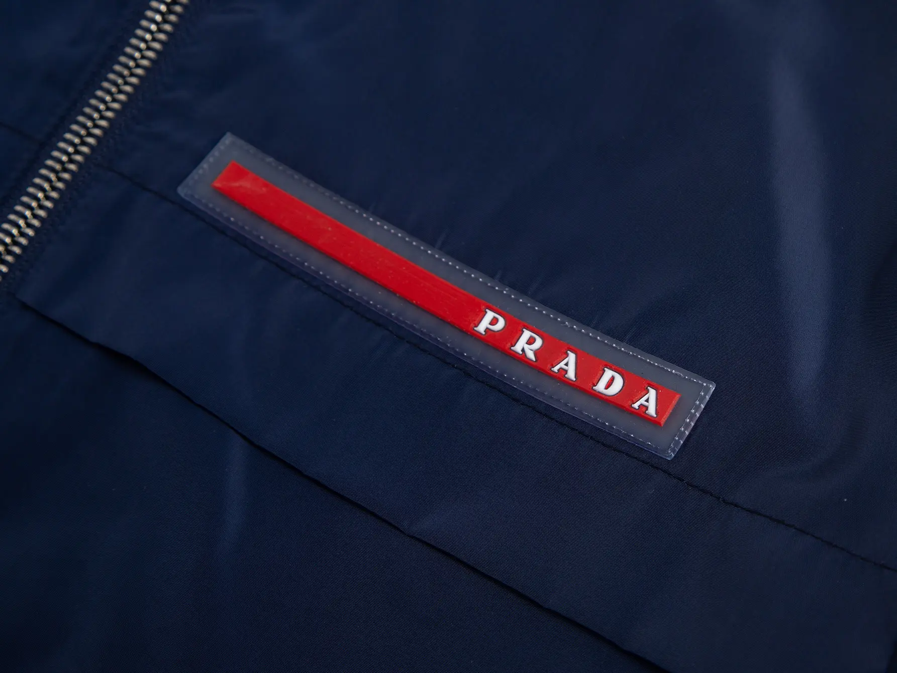 Logo-Patch Hooded Windbreaker Jacket D29016087 — view 3