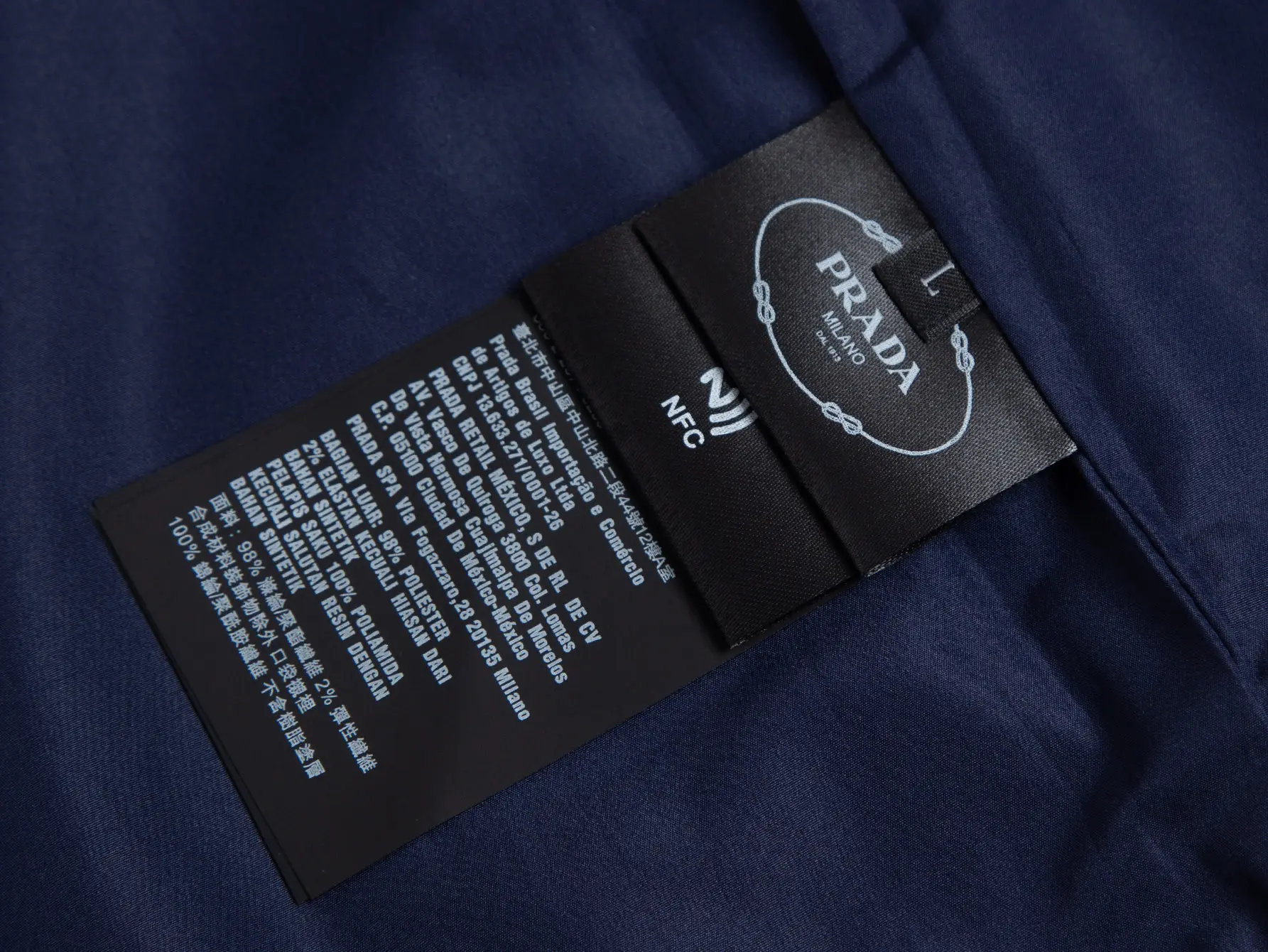 Logo-Patch Hooded Windbreaker Jacket D29016087 — view 8