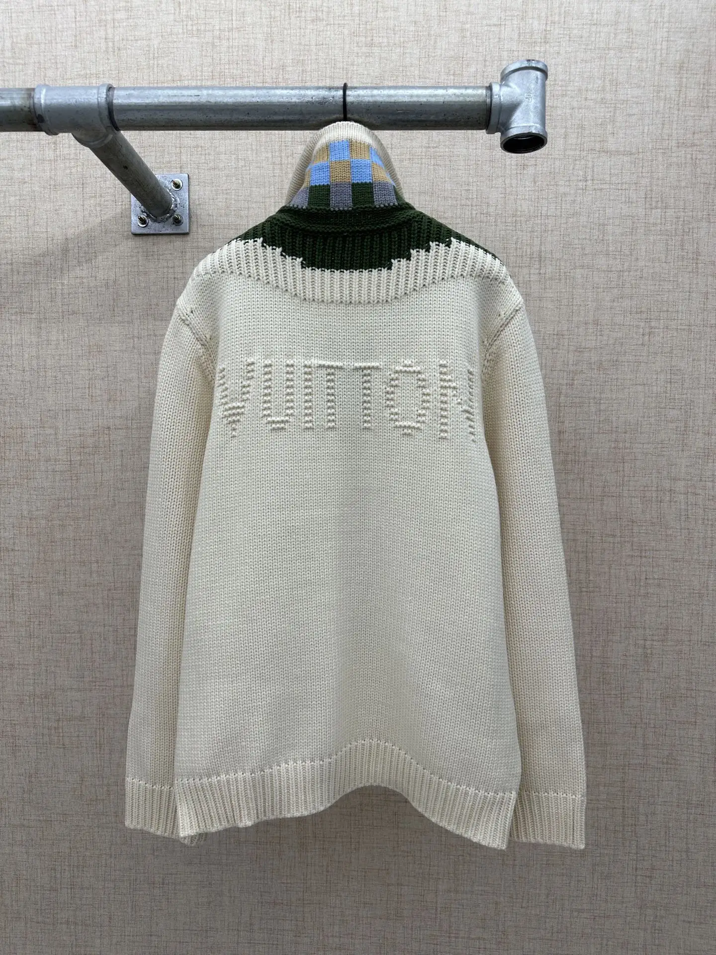Contrast Collar Cashmere-Blend Zip-Up Cardigan D29515986 — view 2