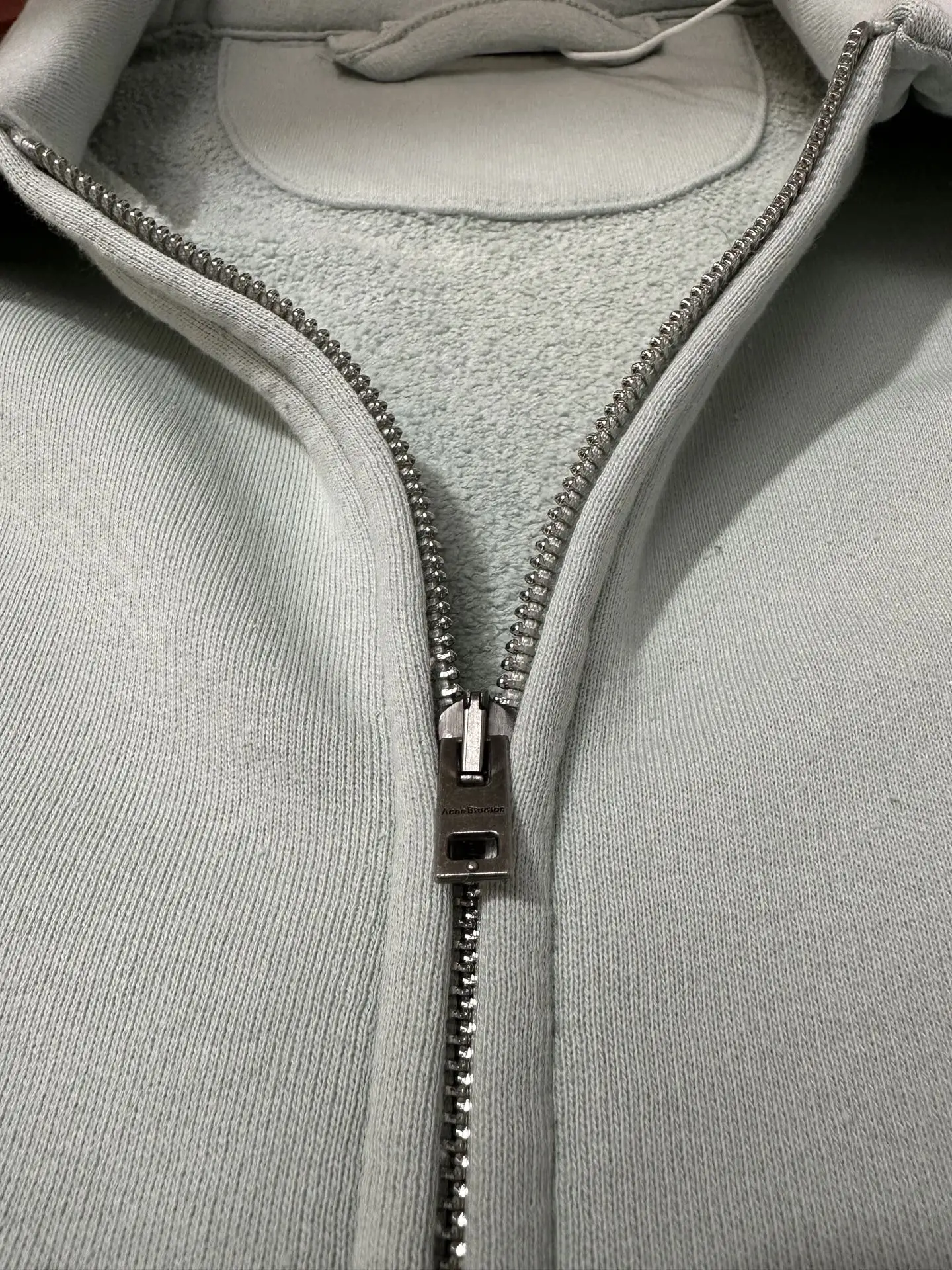 Logo-Embroidered Zip-Up Sweatshirt D30023123 — view 7