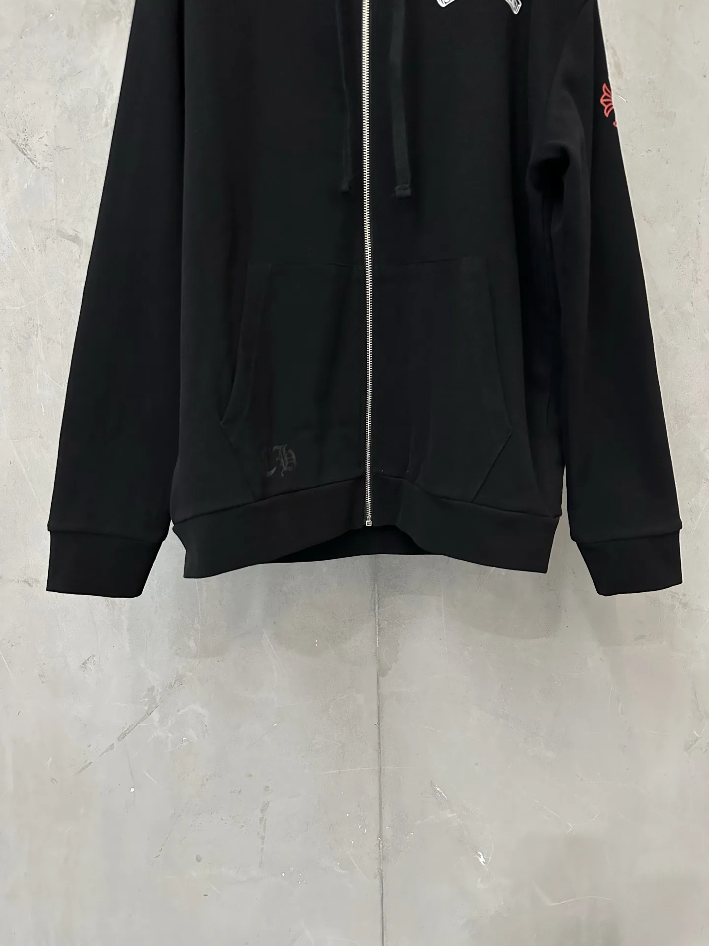 Logo-Print Zip-Up Cotton Hoodie D30023137 — view 4
