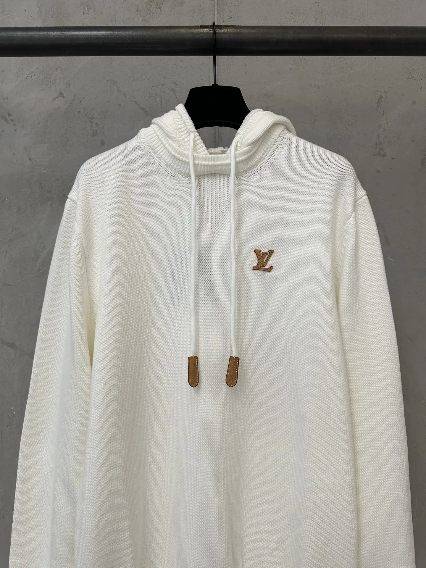 Logo-Embroidered Cotton Knit Hoodie D30023733 — view 3