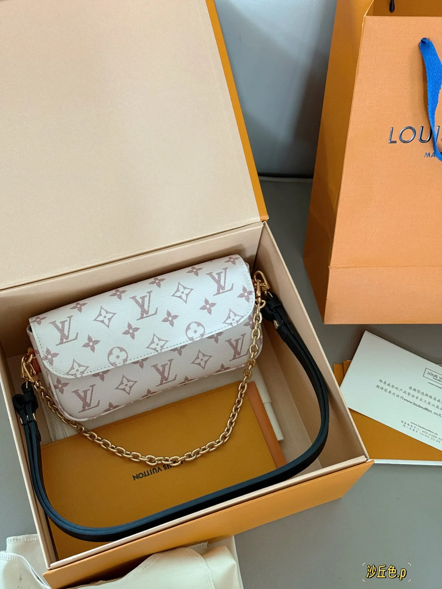 Monogram Ivy WOC Shoulder Bag D30018386 — view 2