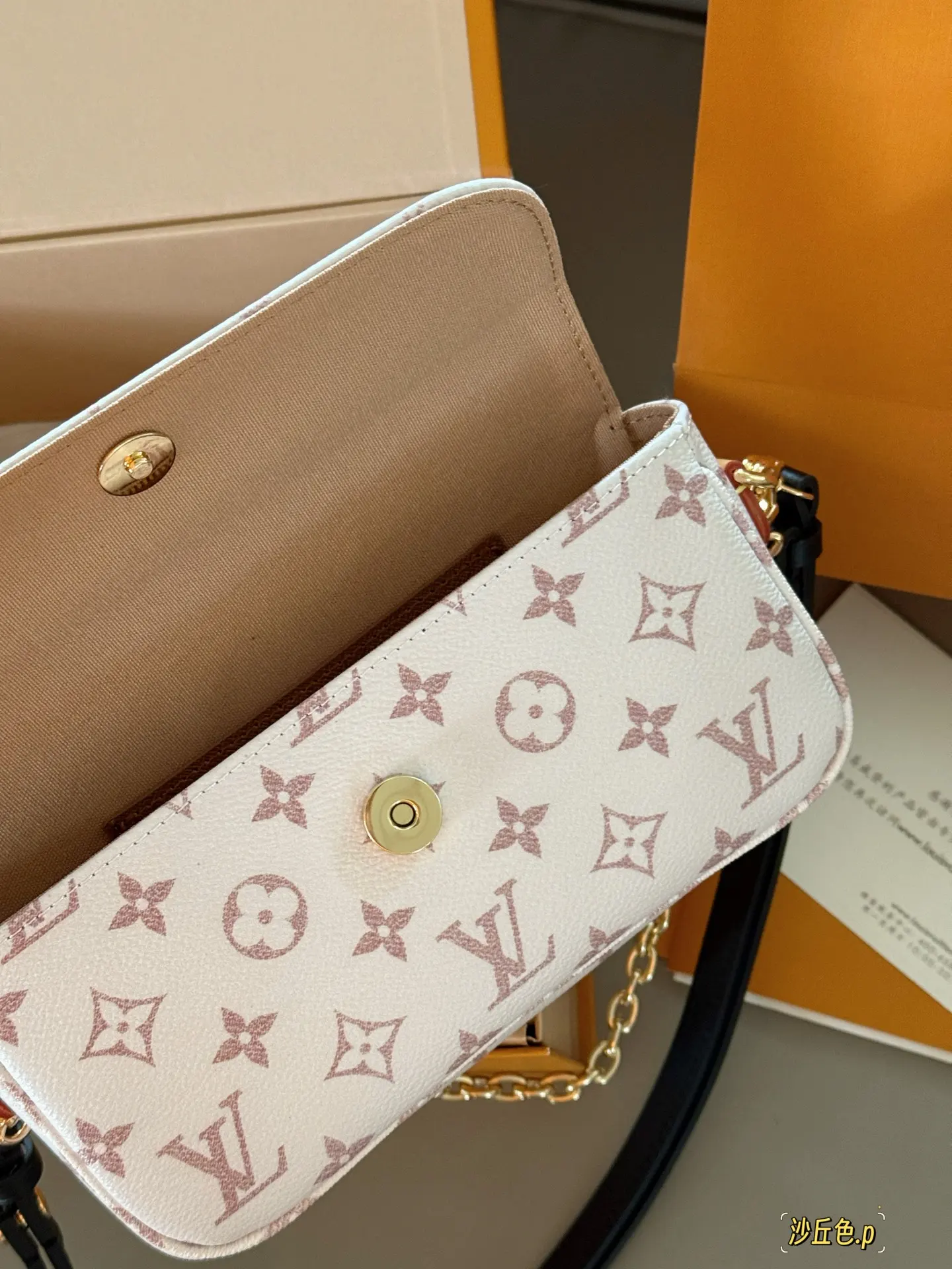 Monogram Ivy WOC Shoulder Bag D30018386 — view 6