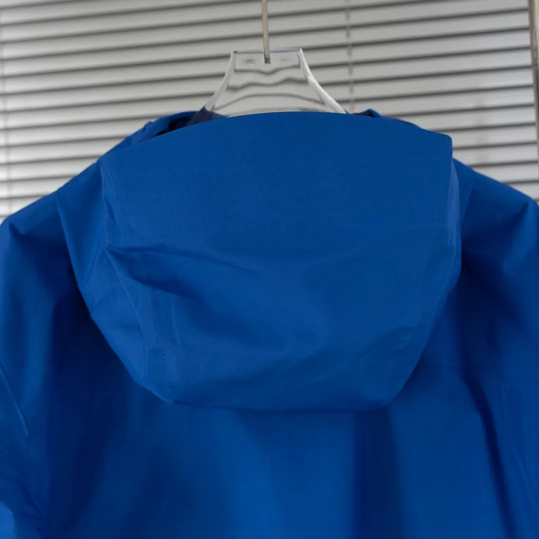Beta LT GORE-TEX Hooded Shell Jacket D30023658 — view 13