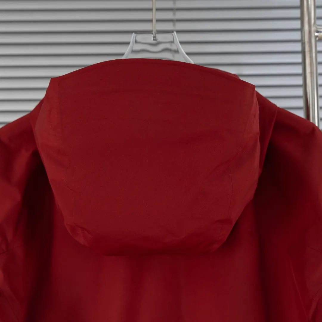 Beta LT GORE-TEX Hooded Shell Jacket D30023654 — view 13