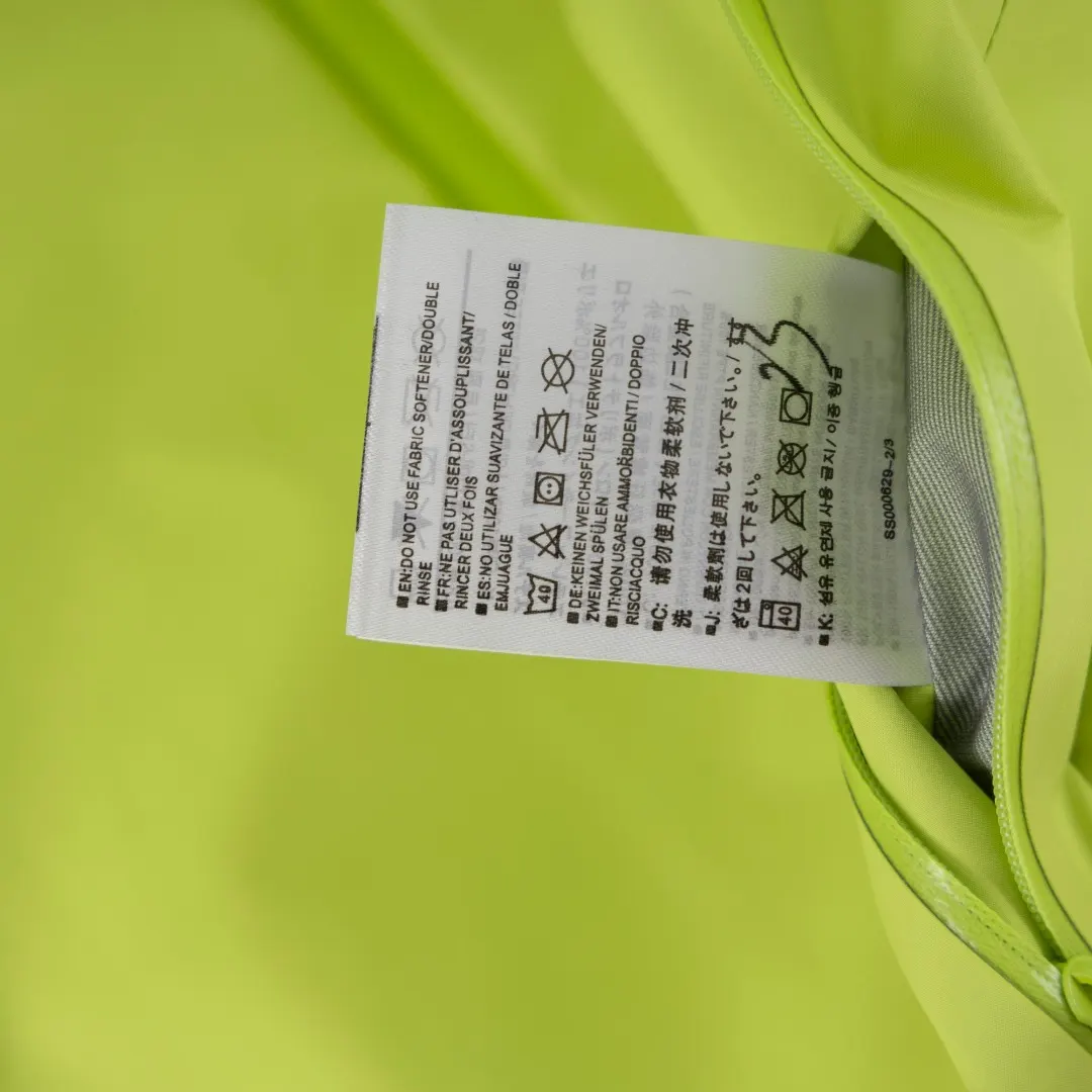 Beta LT GORE-TEX Hooded Shell Jacket D30023657 — view 9