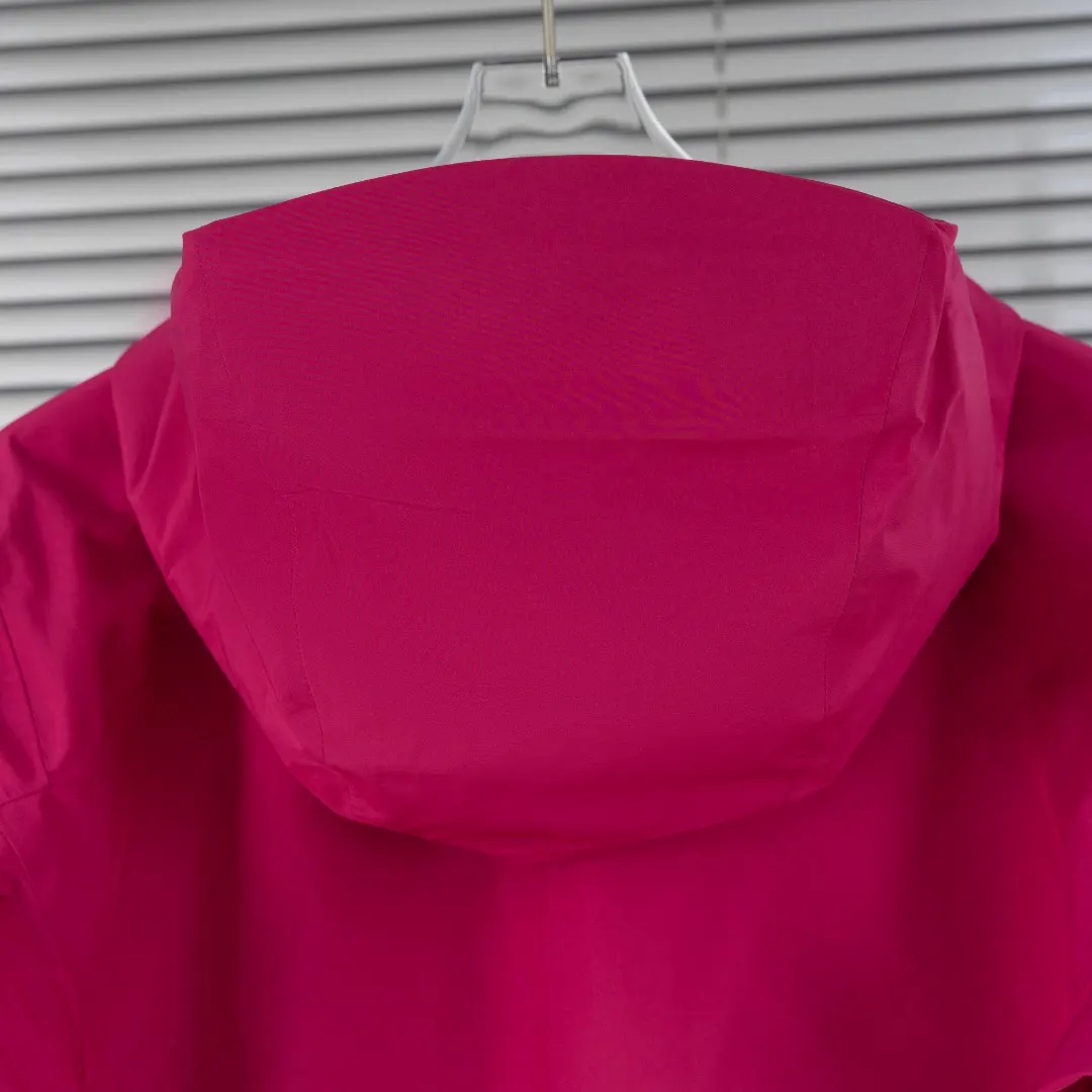 Beta LT GORE-TEX Waterproof Shell Jacket D30023652 — view 13