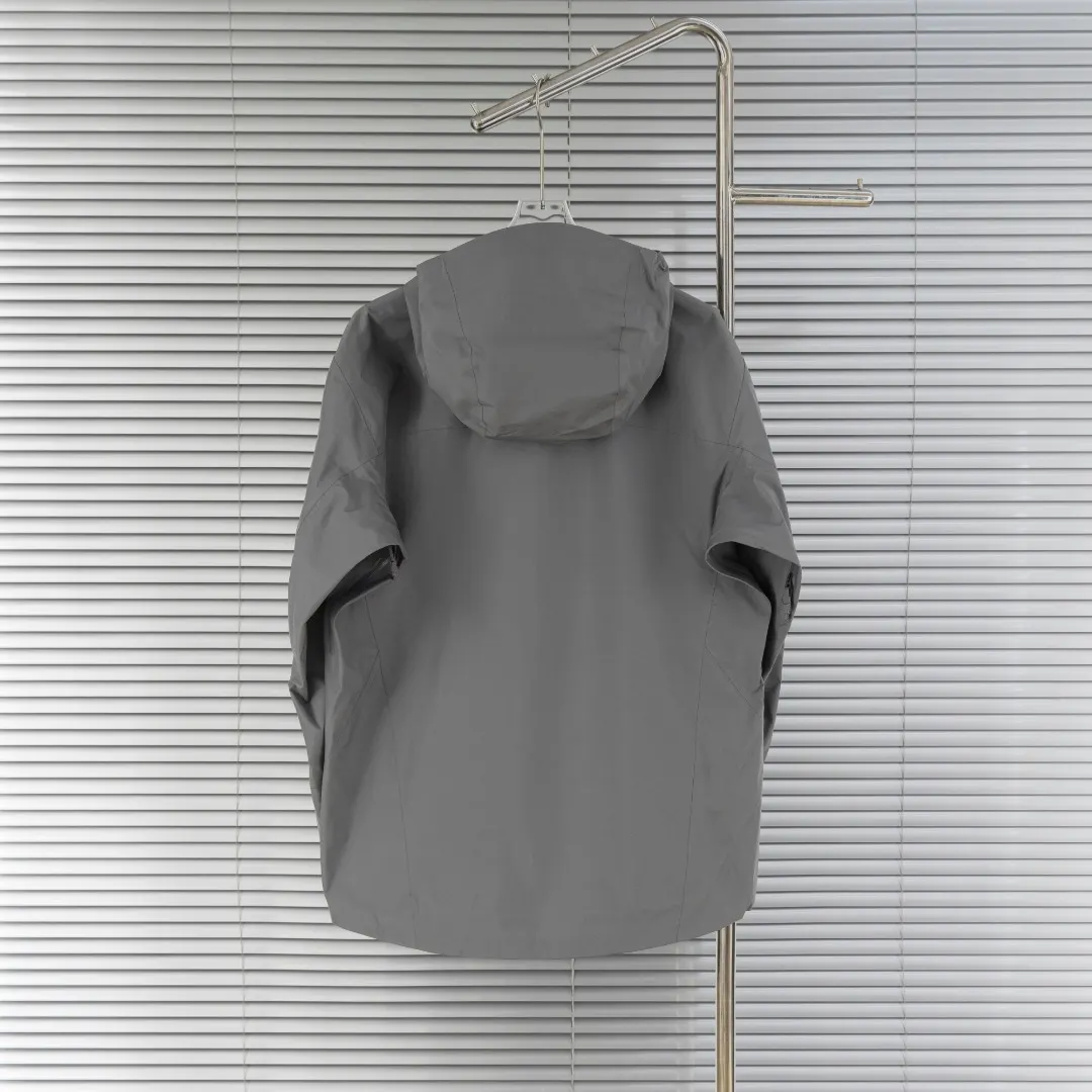 Beta LT GORE-TEX Hooded Shell Jacket D30023653 — view 2