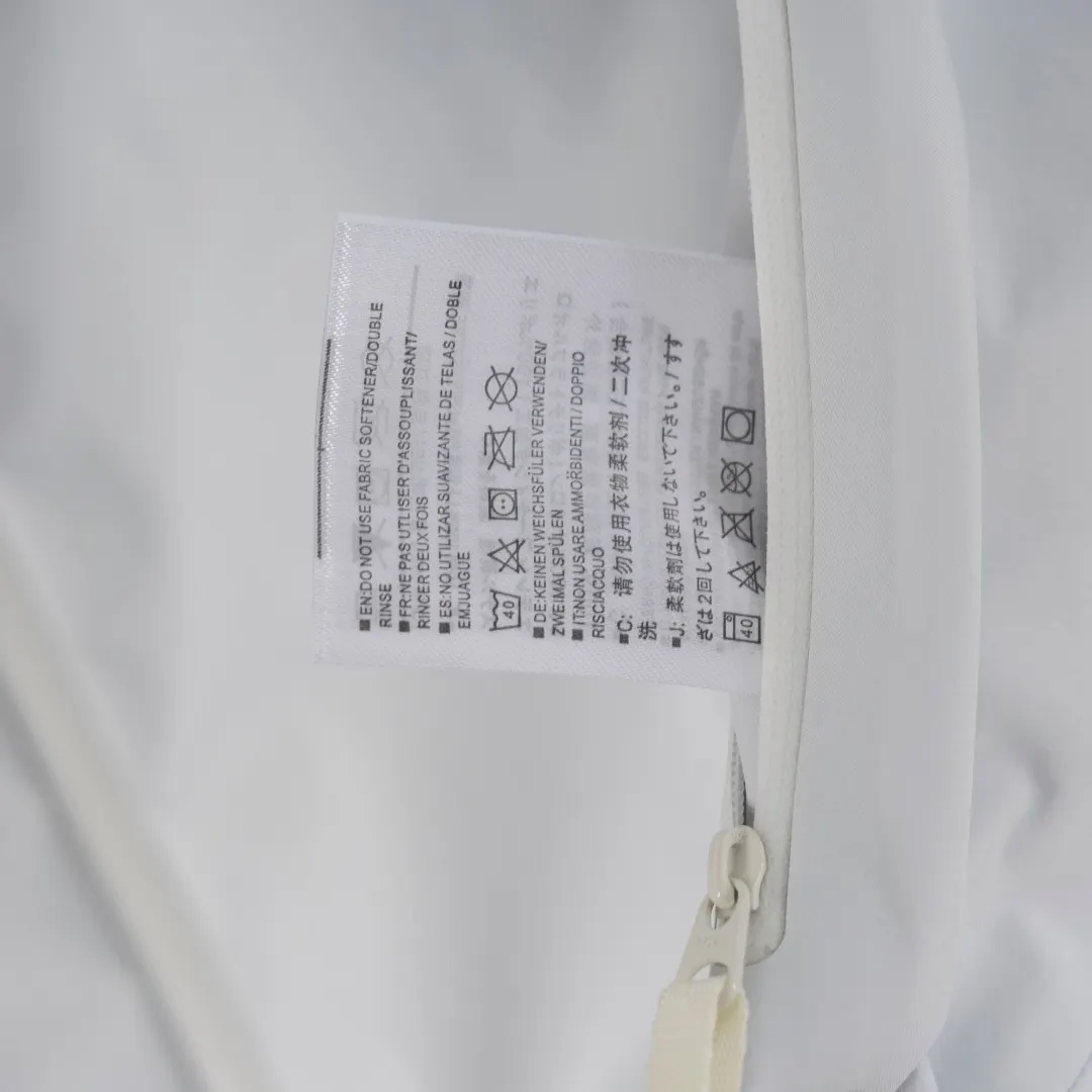 Beta LT GORE-TEX Hooded Shell Jacket D30023649 — view 10