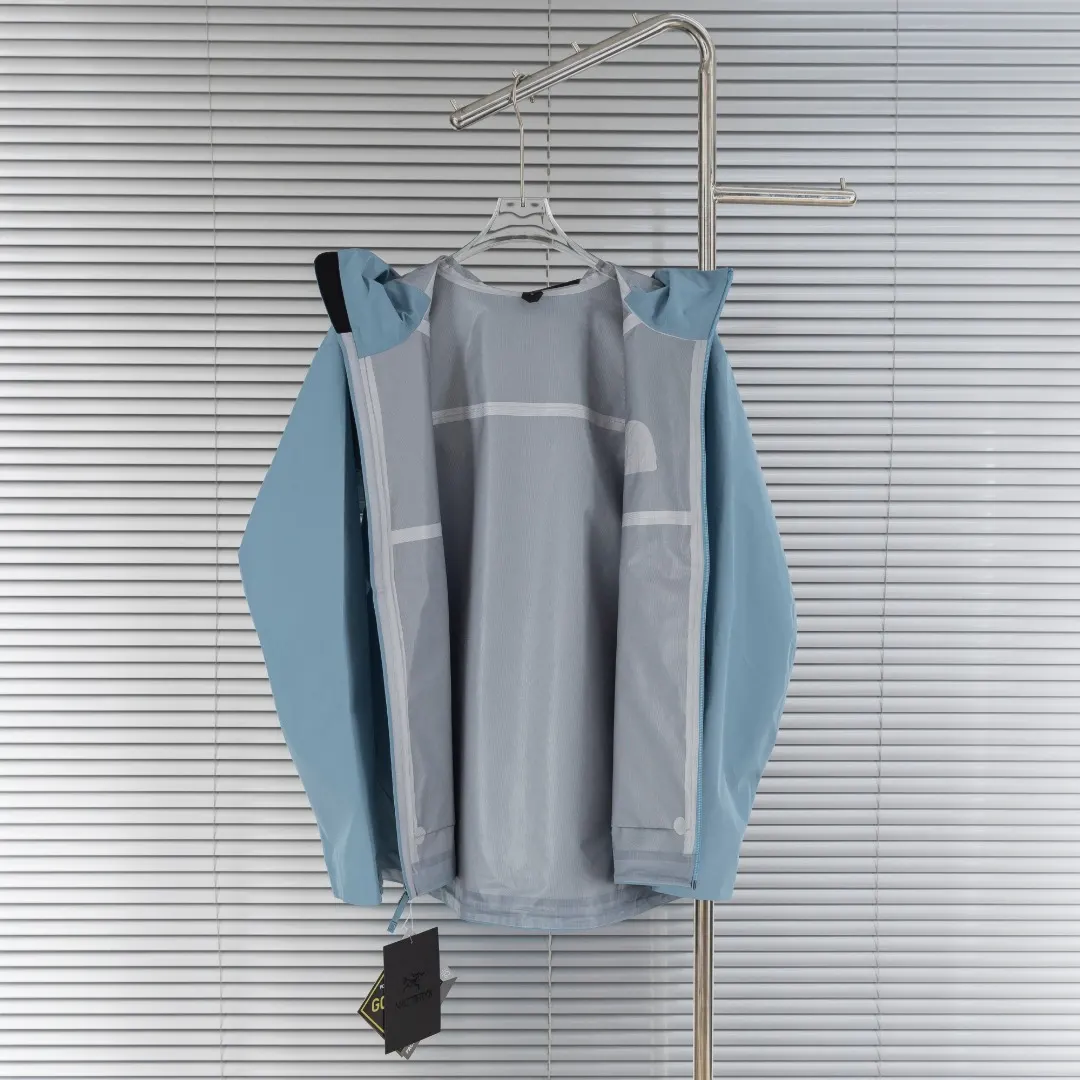 Beta LT GORE-TEX Hooded Shell Jacket D30023645 — view 3
