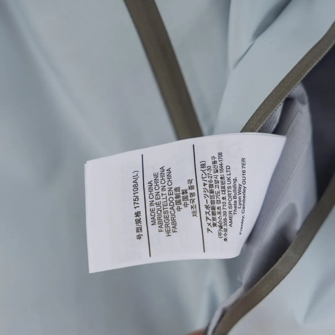 Beta LT GORE-TEX Hooded Jacket D30023647 — view 10