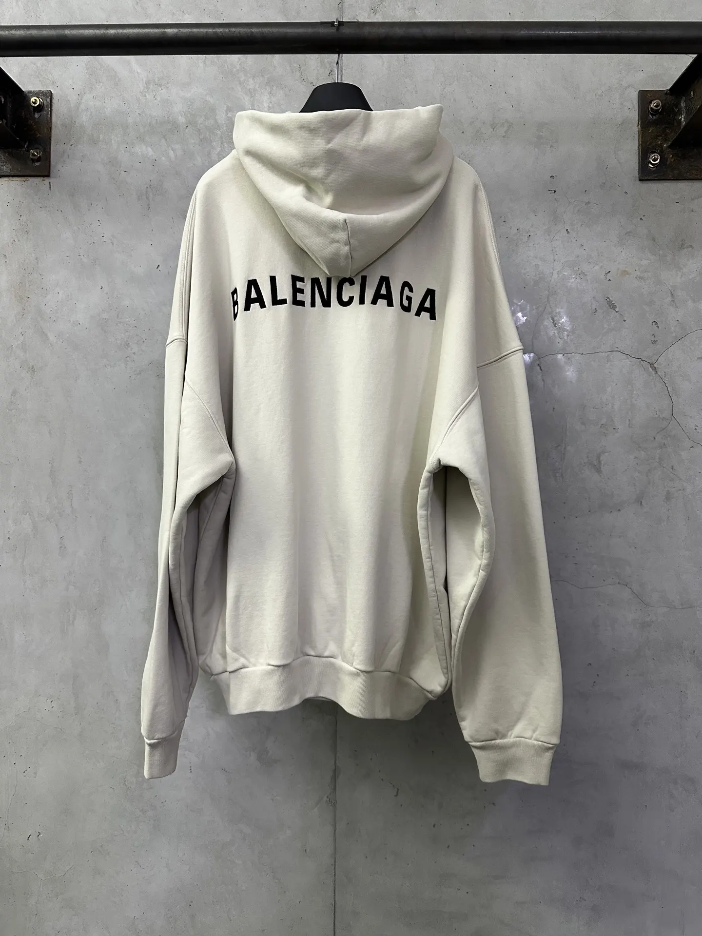 Logo Embroidery Oversized Cotton Hoodie D31018851 — view 2