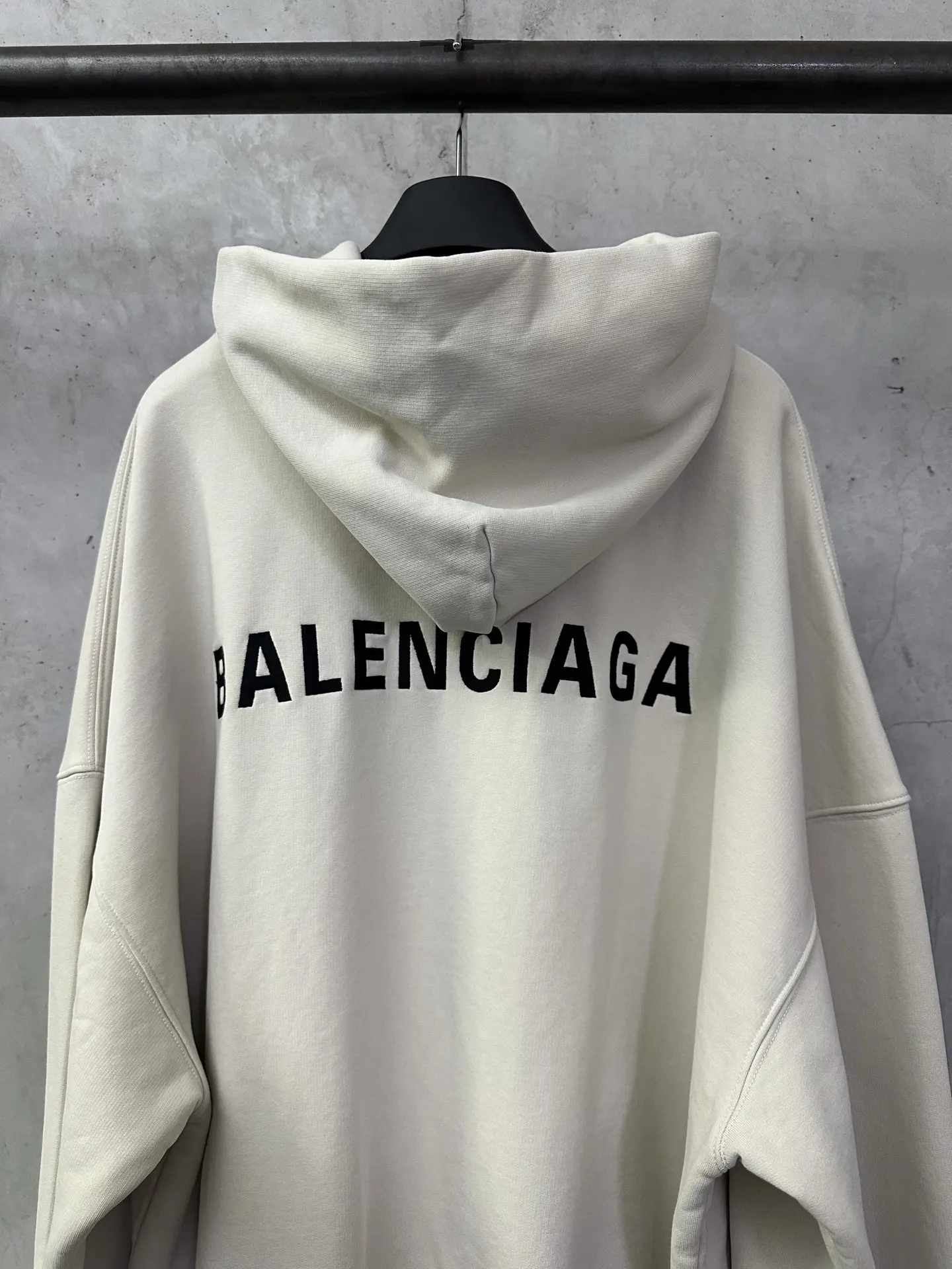 Logo Embroidery Oversized Cotton Hoodie D31018851 — view 5