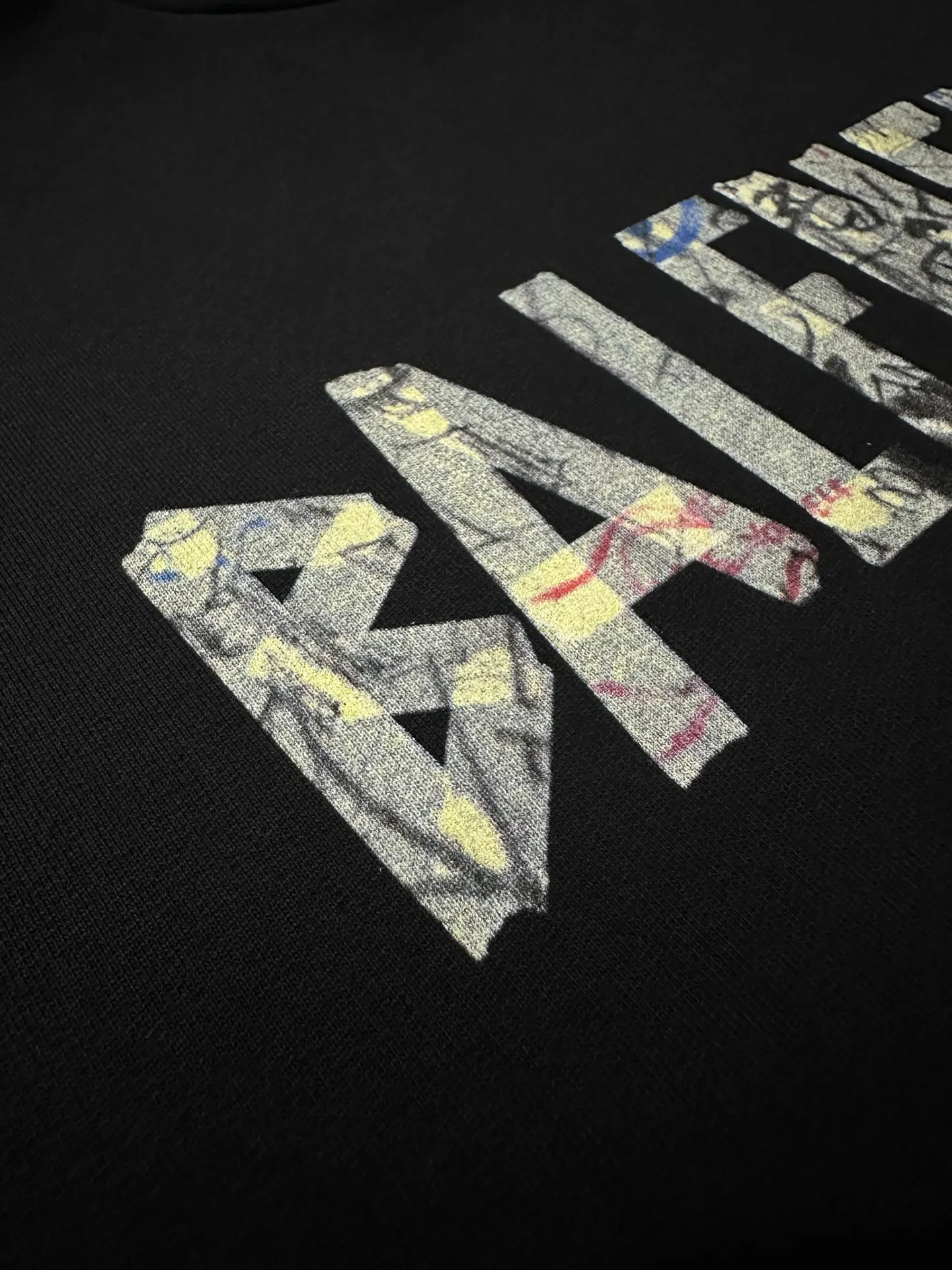 Graffiti Tape Logo Oversized Hoodie D31020524 — view 9