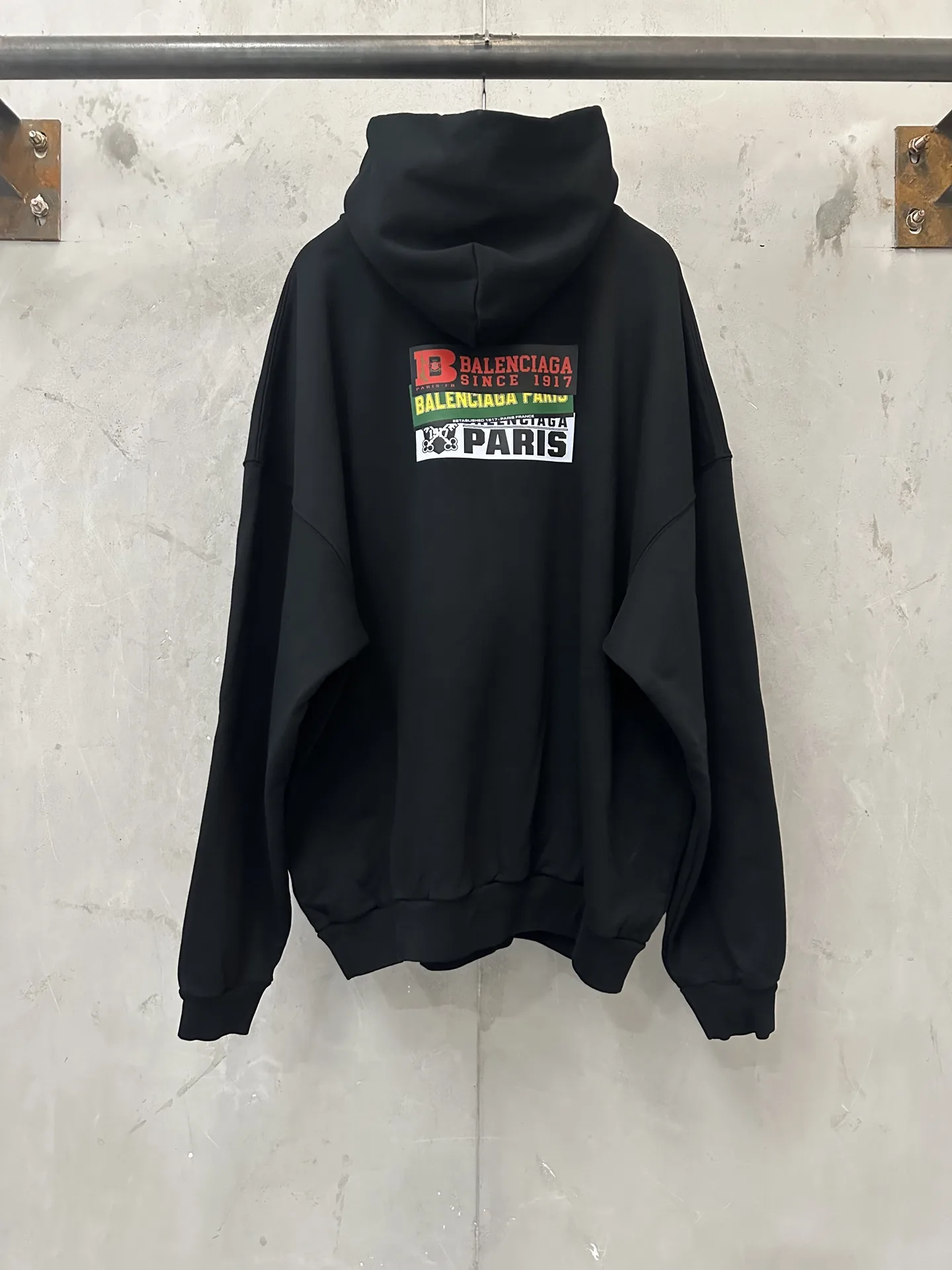 Sticker Stack Oversized Cotton Hoodie D31023155 — view 2