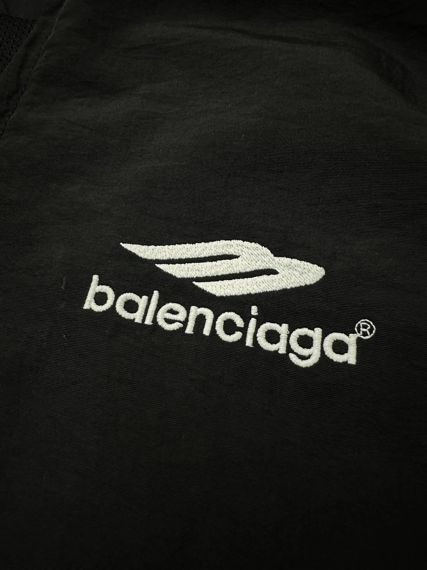 Logo-Embroidered Stand-Collar Windbreaker Jacket D31023714 — view 8