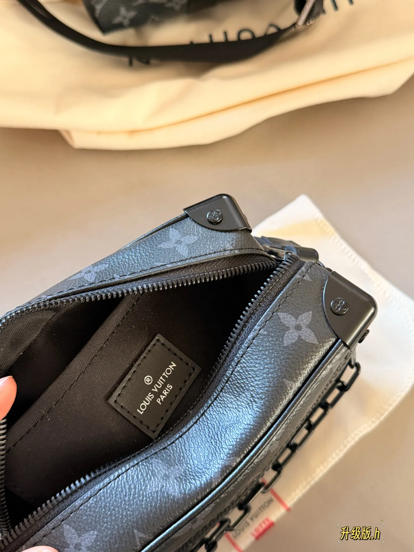 Soft Trunk Monogram Eclipse Crossbody Bag D31018154 — view 9