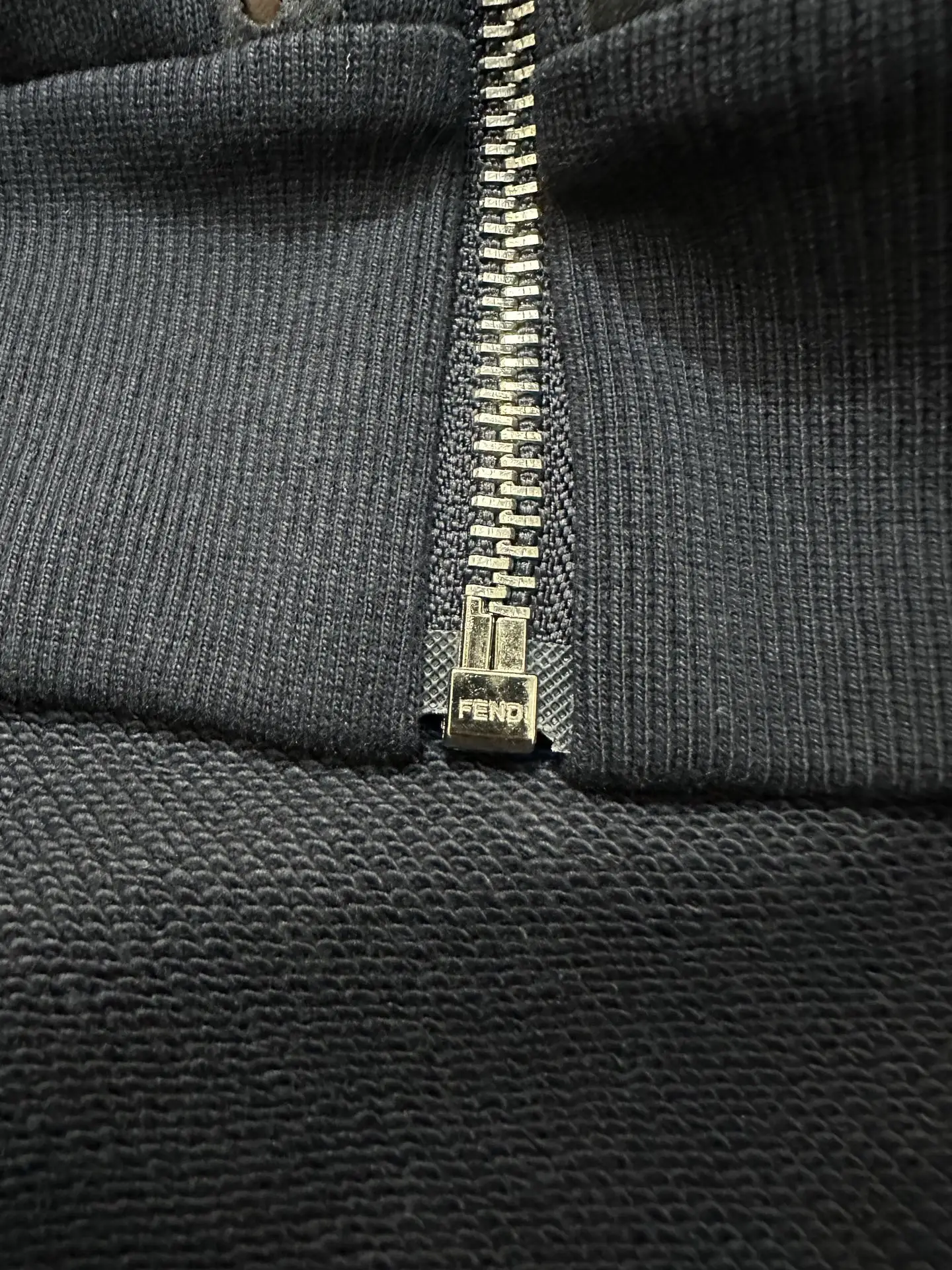 Logo-Patch Zip-Up Cotton Hoodie D31518884 — view 9