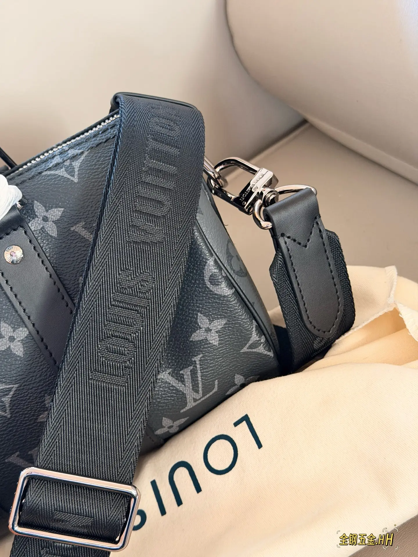 Keepall 25 Monogram Eclipse Crossbody Bag D32018156 — view 5