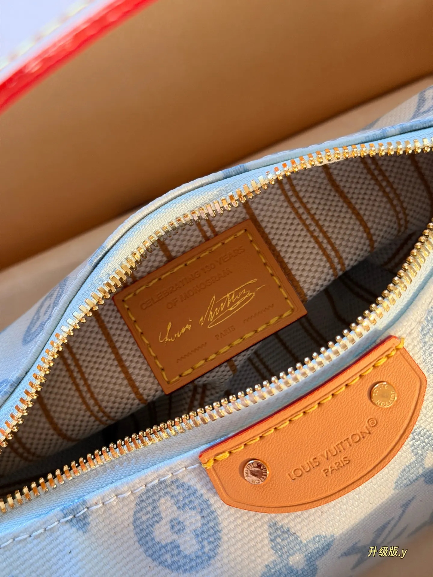 Monogram Canvas Lunchbox Bag D32018140 — view 7