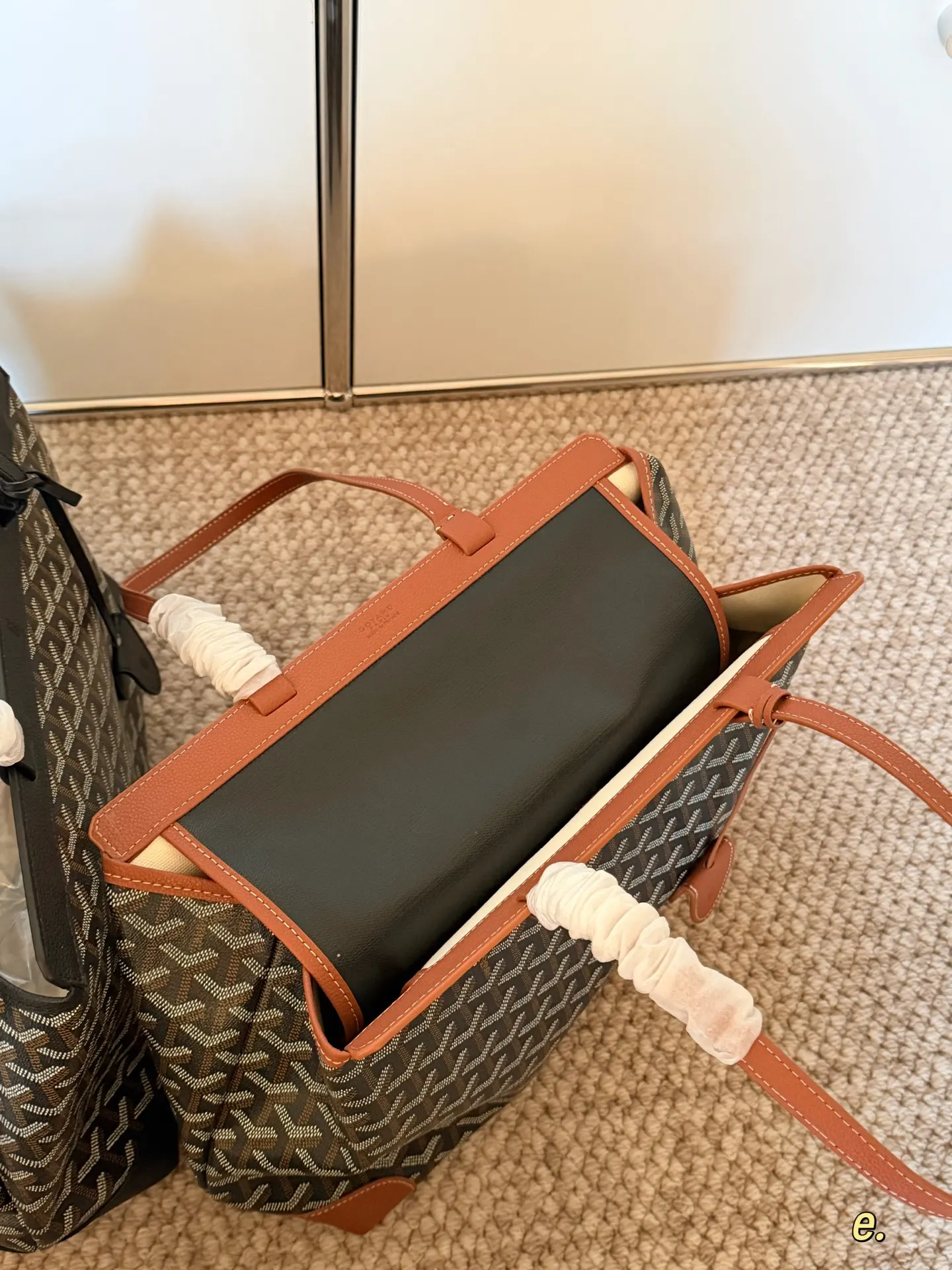Goyard-Inspired Monogram Tote Bag D33017931 — view 7