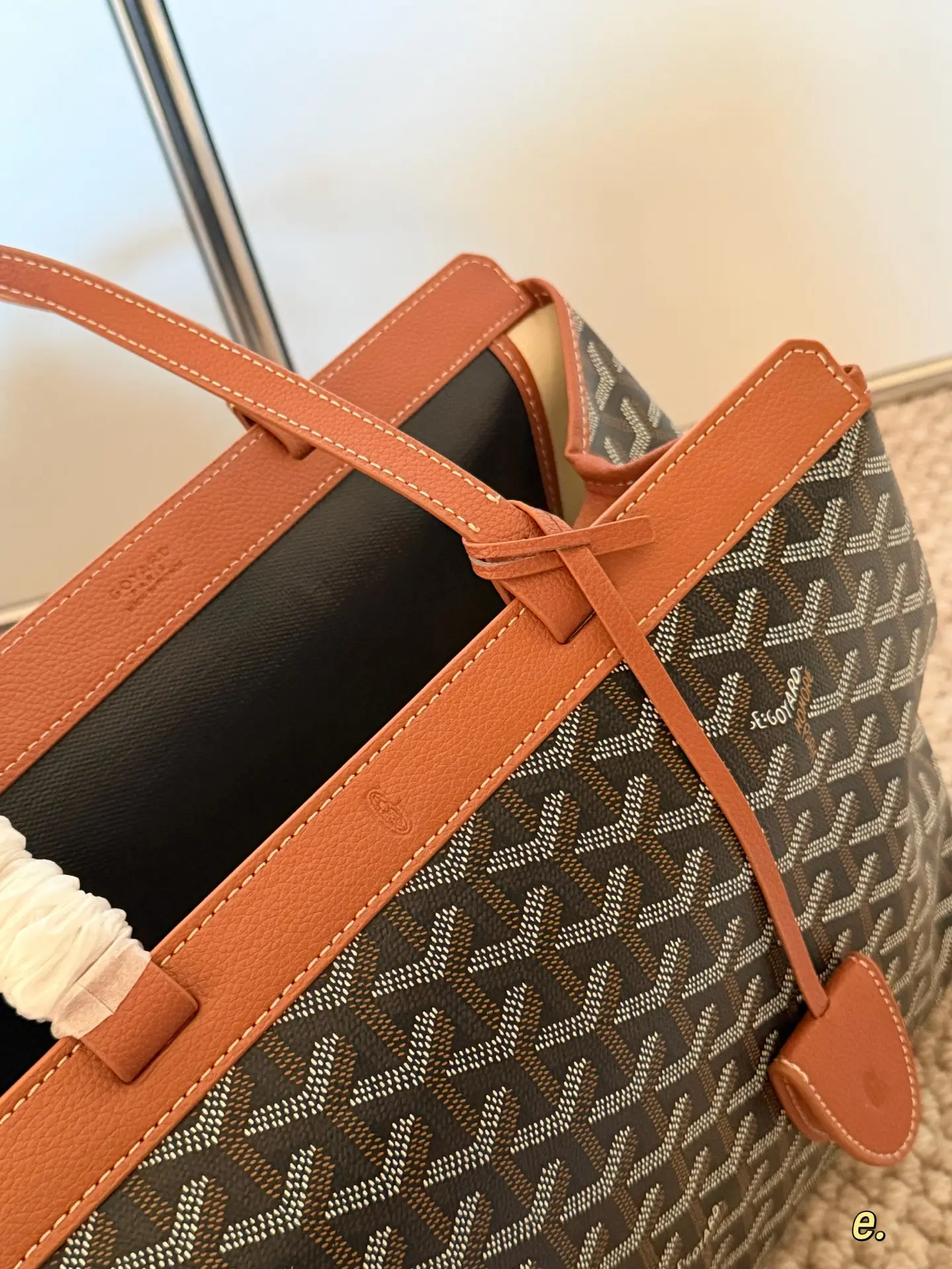 Goyard-Inspired Monogram Tote Bag D33017931 — view 8