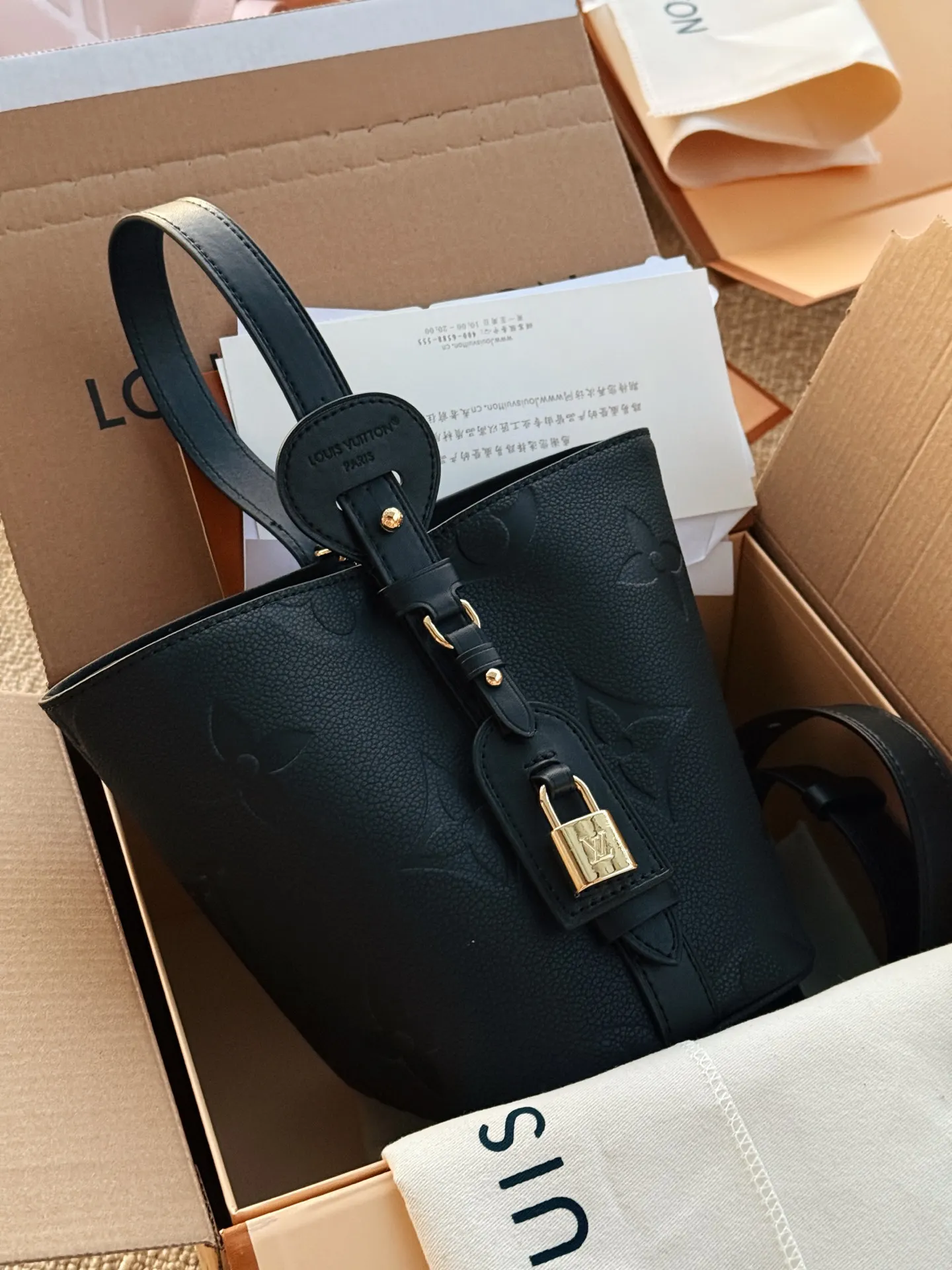 Monogram Empreinte Leather Bucket Bag D33018098 — view 2