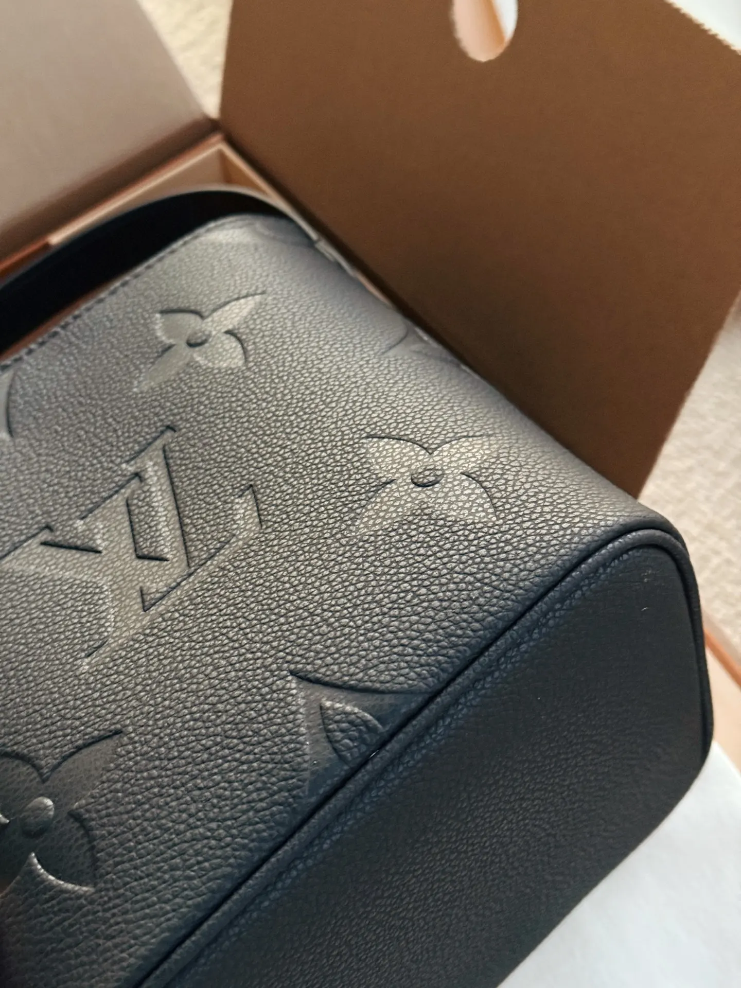 Monogram Empreinte Leather Bucket Bag D33018098 — view 8