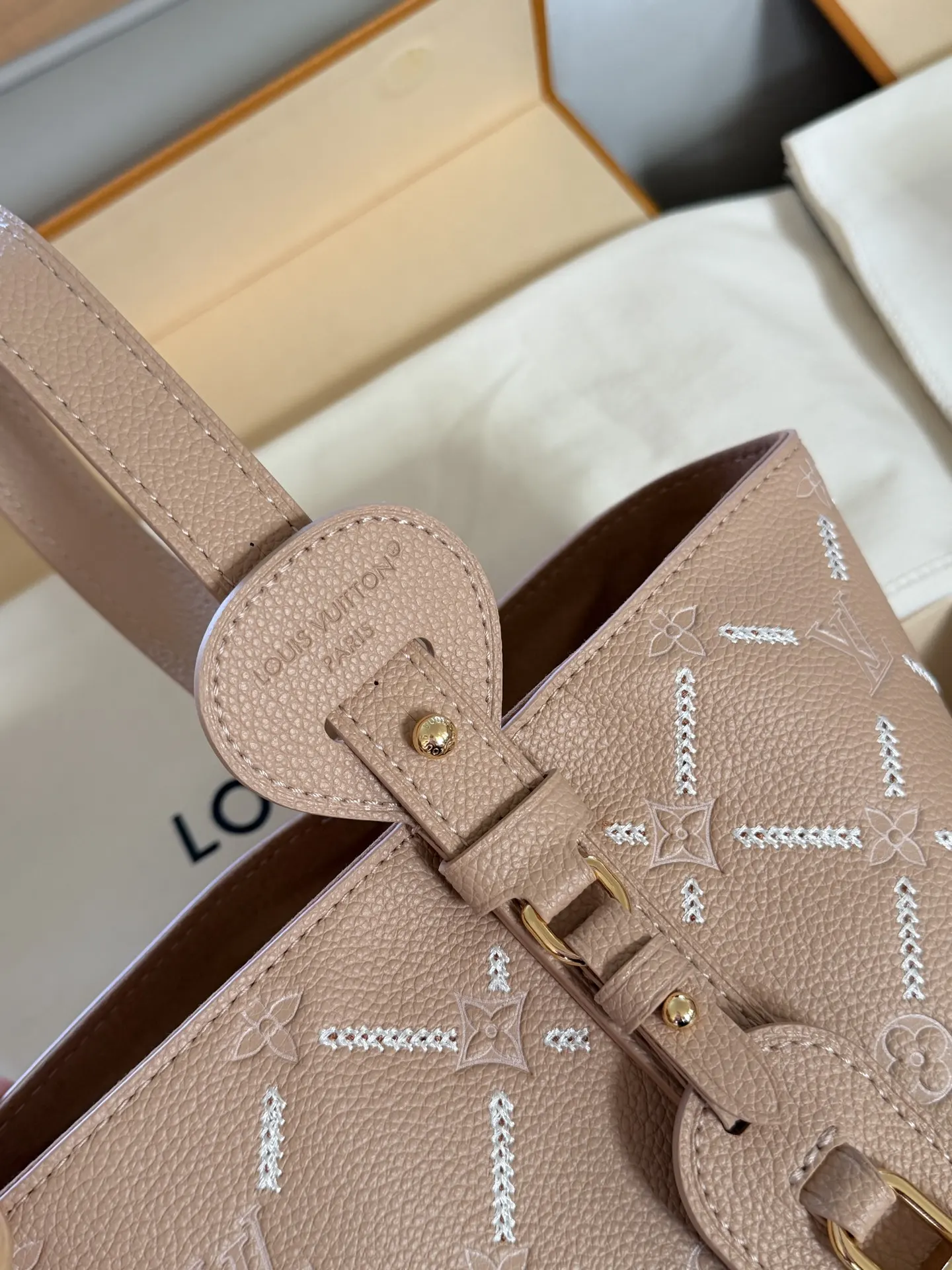 LV All In BB Monogram Empreinte Bucket Bag D33018307 — view 5