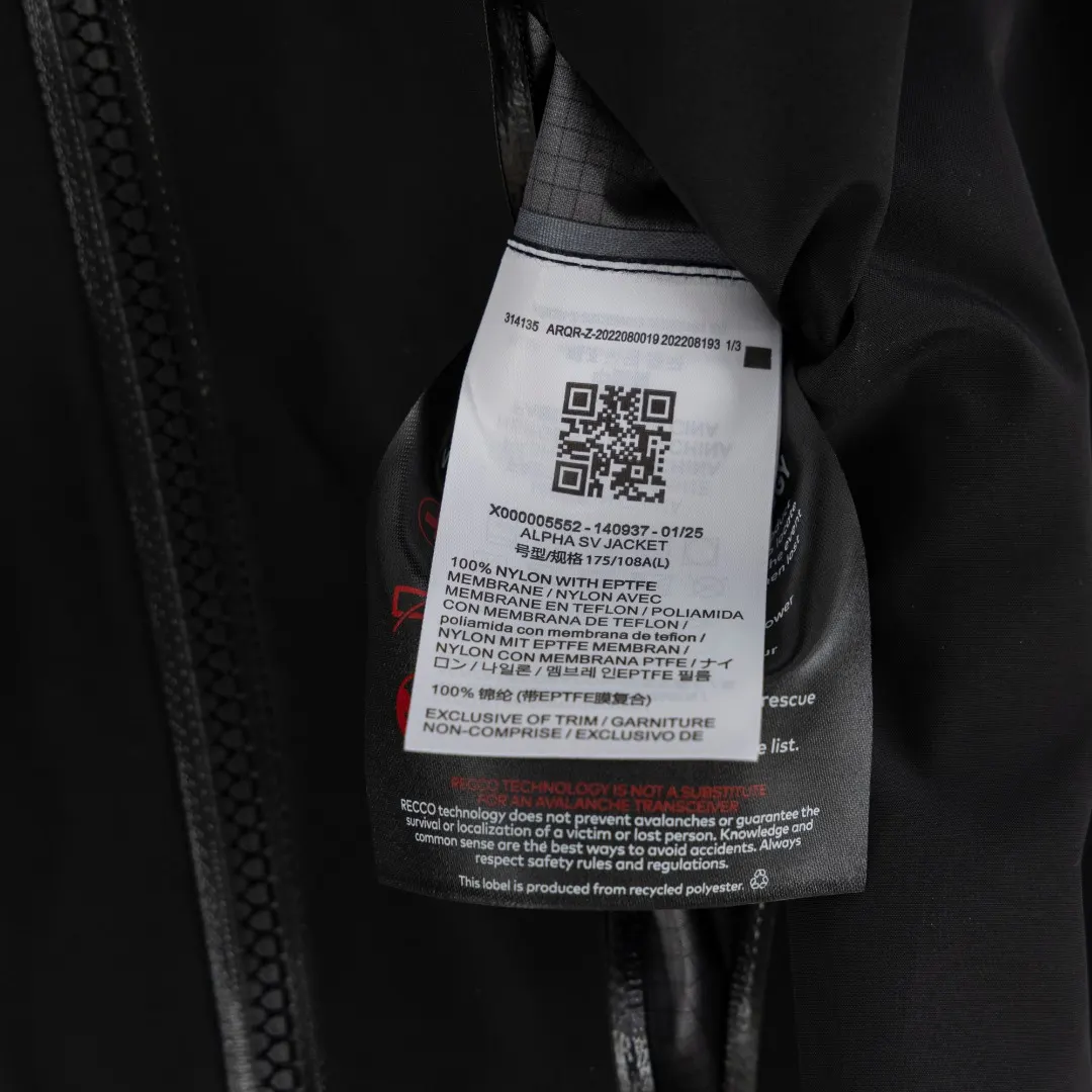 Alpha SV GORE-TEX Pro Hardshell Jacket D33023665 — view 11