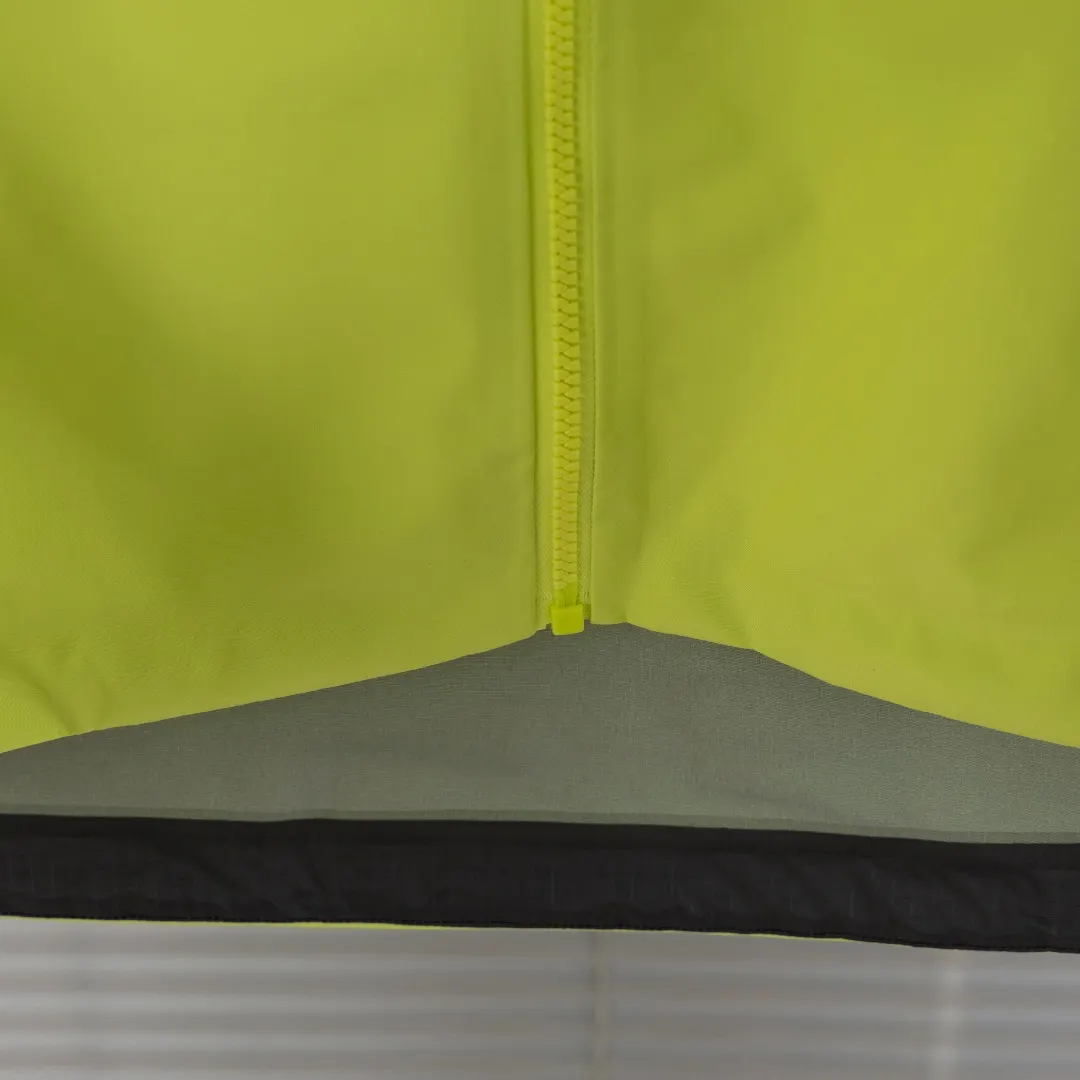 Alpha SV GORE-TEX Pro Hardshell Jacket D33023662 — view 10