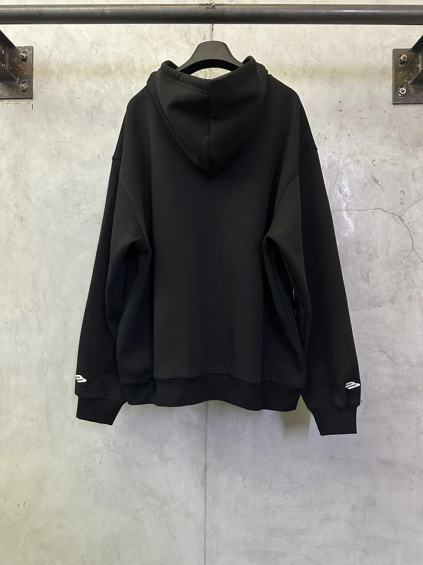 Ski Collection Embroidered Velvet Zip-Up Hoodie D33511496 — view 2