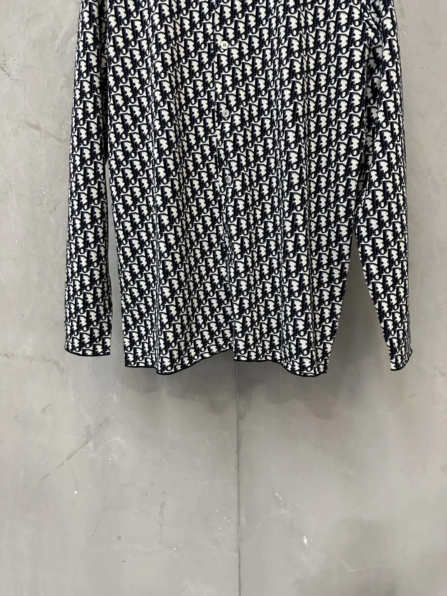 Oblique Monogram Jacquard Cotton Shirt D33523159 — view 4