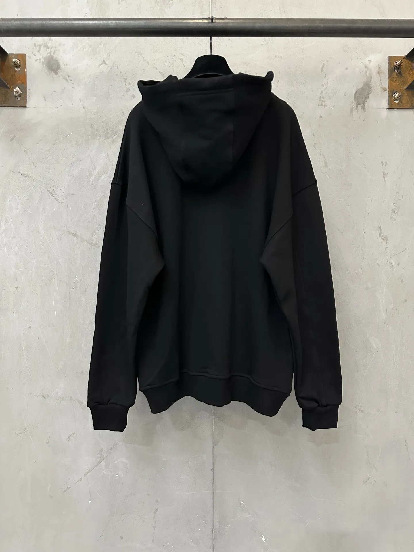 Anagram Embroidered Zip-Up Hoodie with Leather Drawstrings D33522279 — view 2