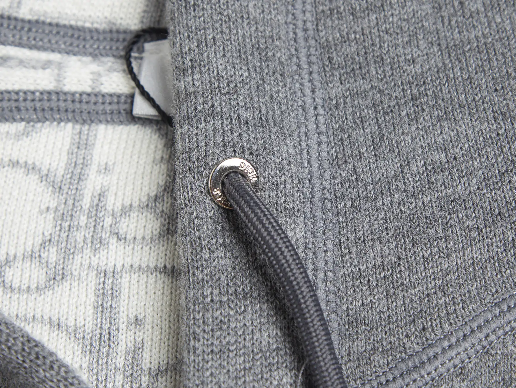 Reversible Oblique Cashmere-Blend Zip Hoodie D34016058 — view 8