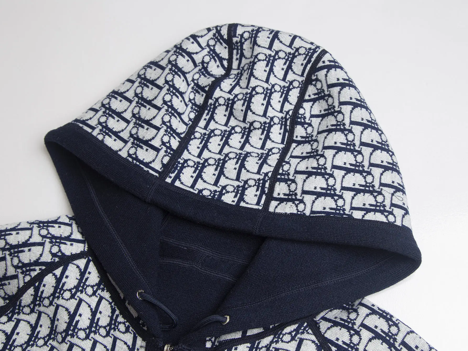 Reversible Oblique Cashmere-Blend Zip-Up Hoodie D34016055 — view 5