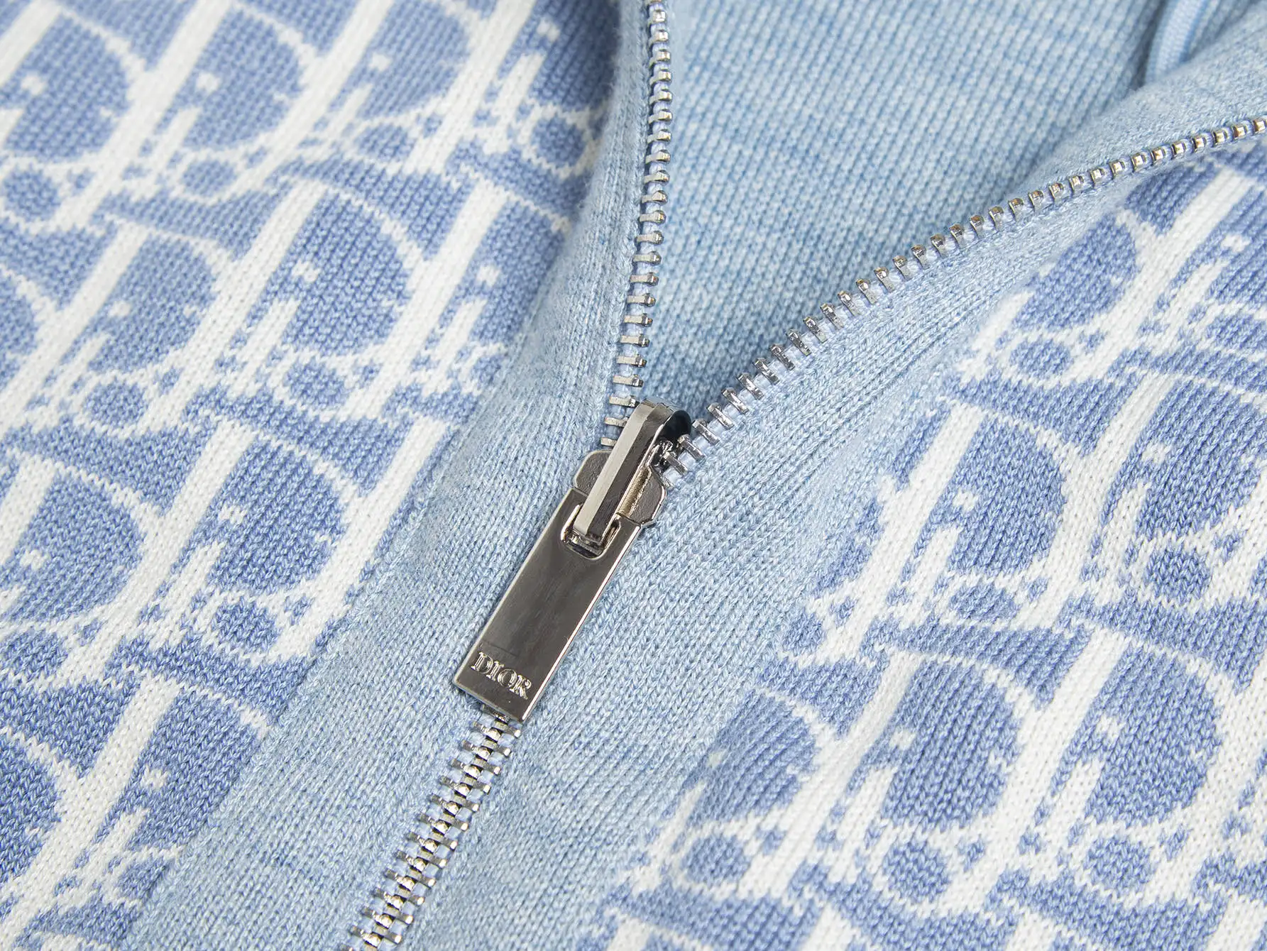 Reversible Logo Jacquard Cashmere-Blend Hoodie D34016059 — view 8