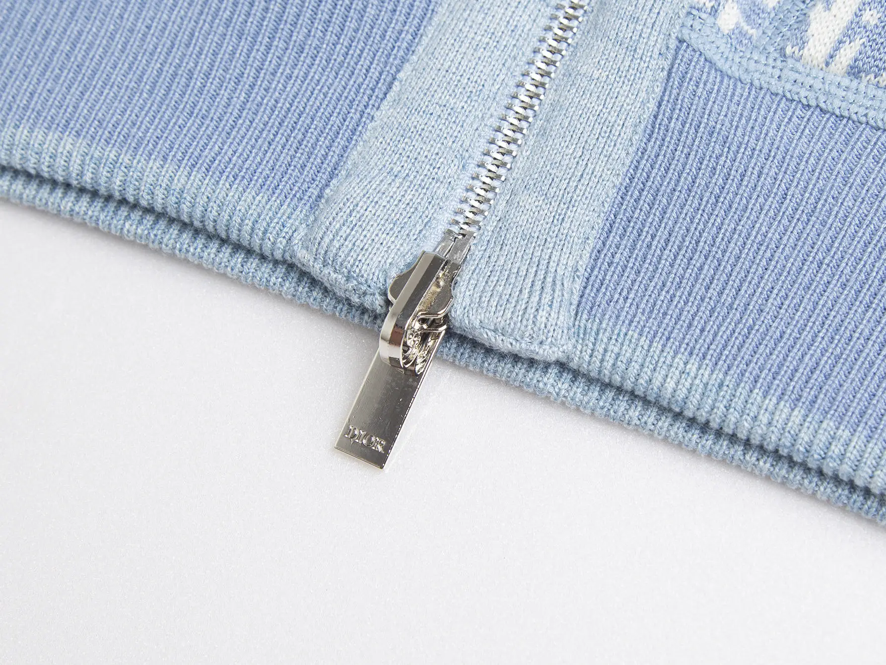 Reversible Logo Jacquard Cashmere-Blend Hoodie D34016059 — view 10