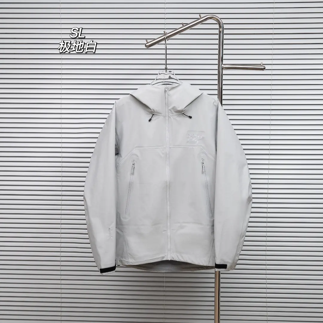 Beta SL GORE-TEX Shell Jacket D34023669